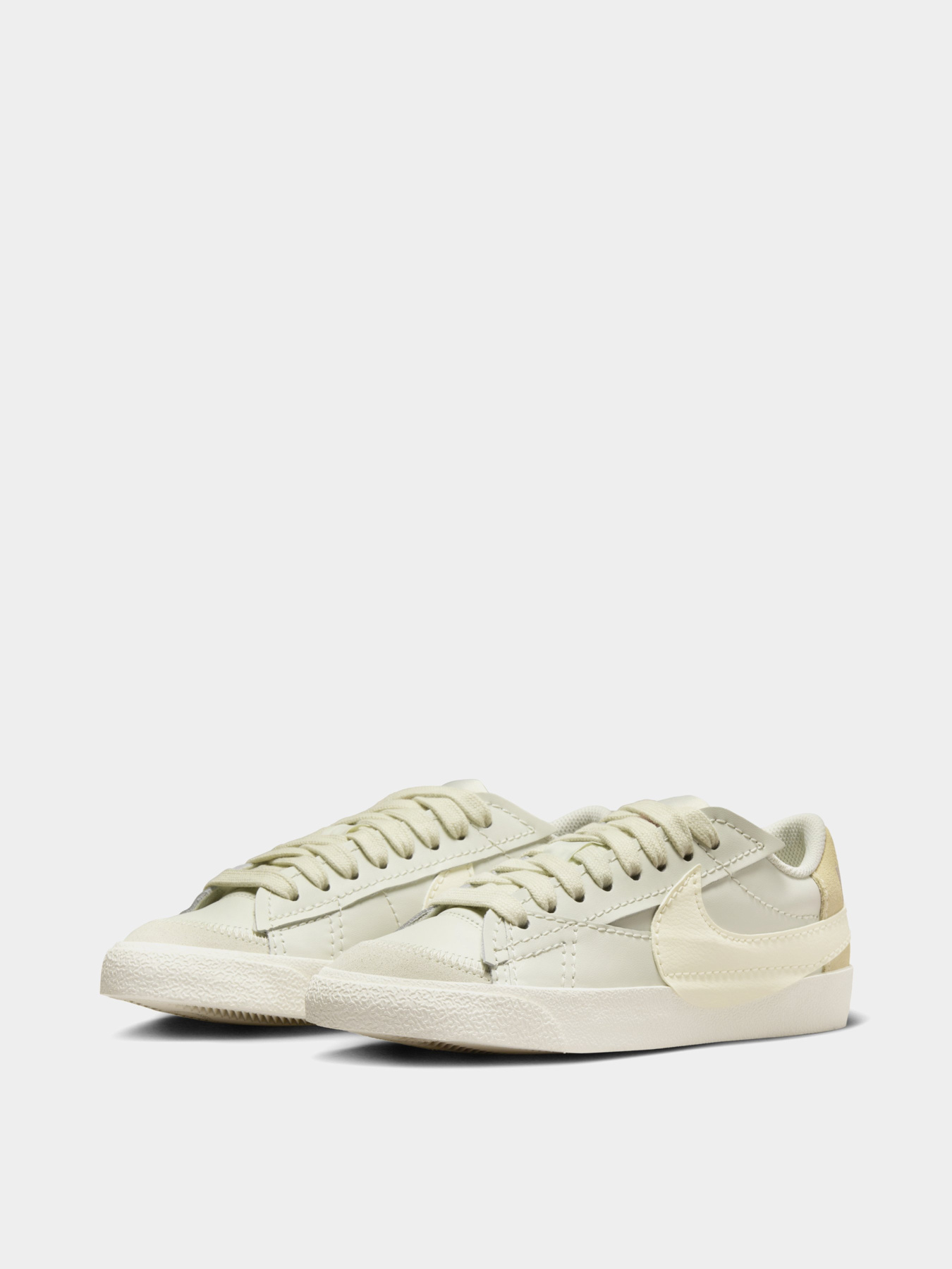Кеды низкие NIKE BLAZER LOW '77 JUMBO модель DQ1470-004 Фото