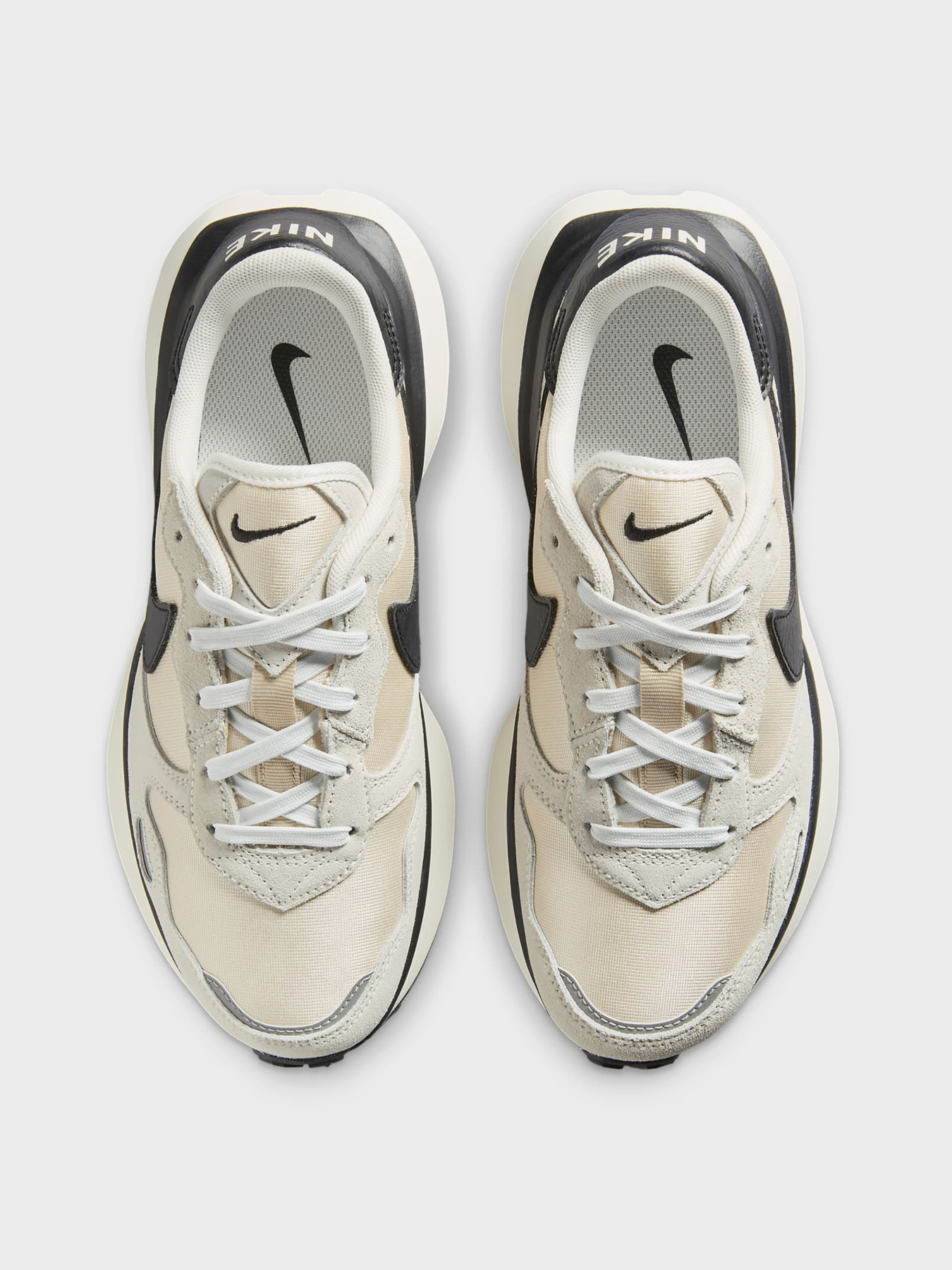 Кроссовки повседневные NIKE PHOENIX WAFFLE модель FD2196-100 Кроссовки повседневные NIKE PHOENIX WAFFLE модель FD2196-100 Фото