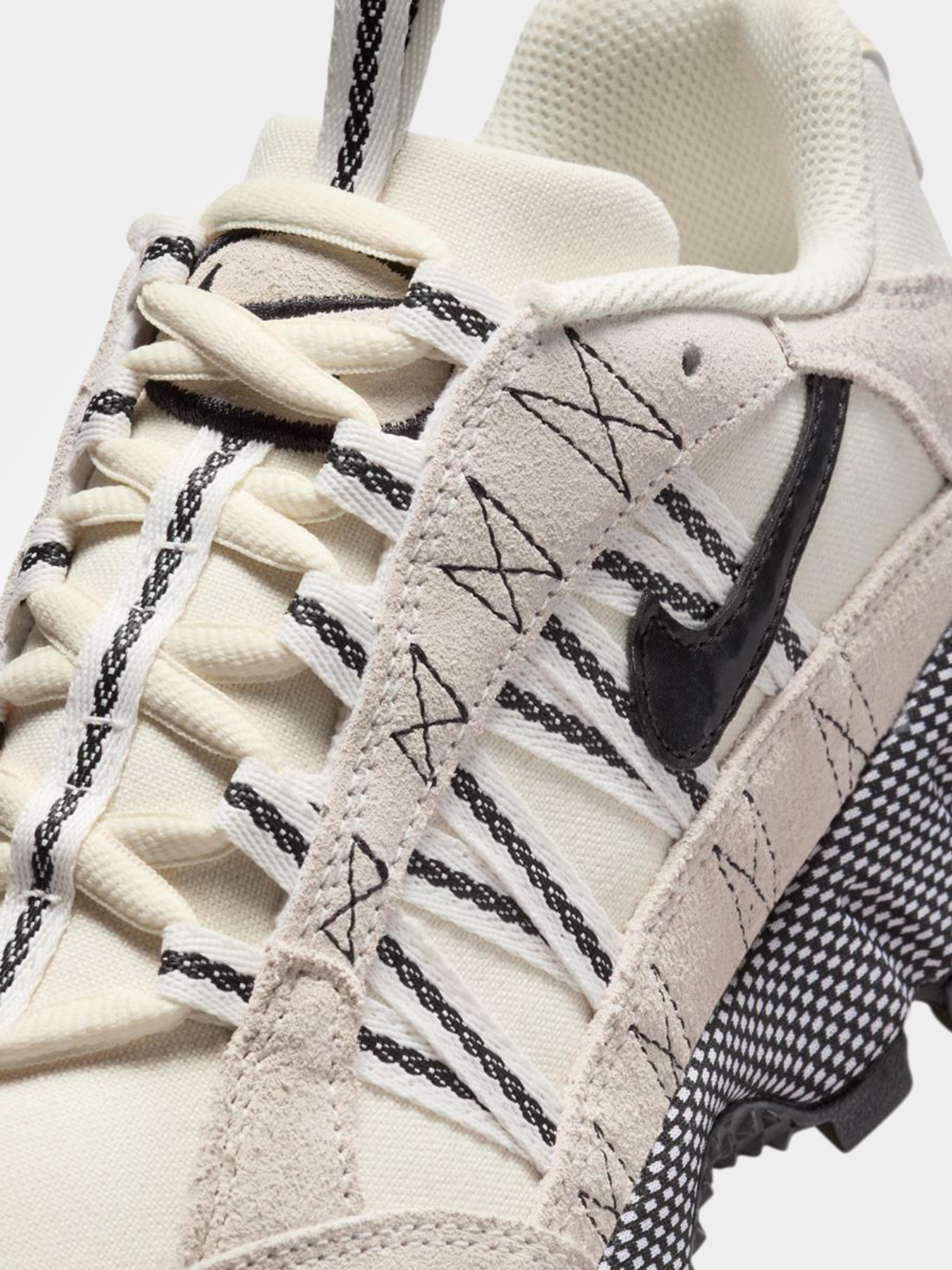 Кросівки повсякденні NIKE AIR HUMARA модель FB9982-100 Кросівки повсякденні NIKE AIR HUMARA модель FB9982-100 Фото