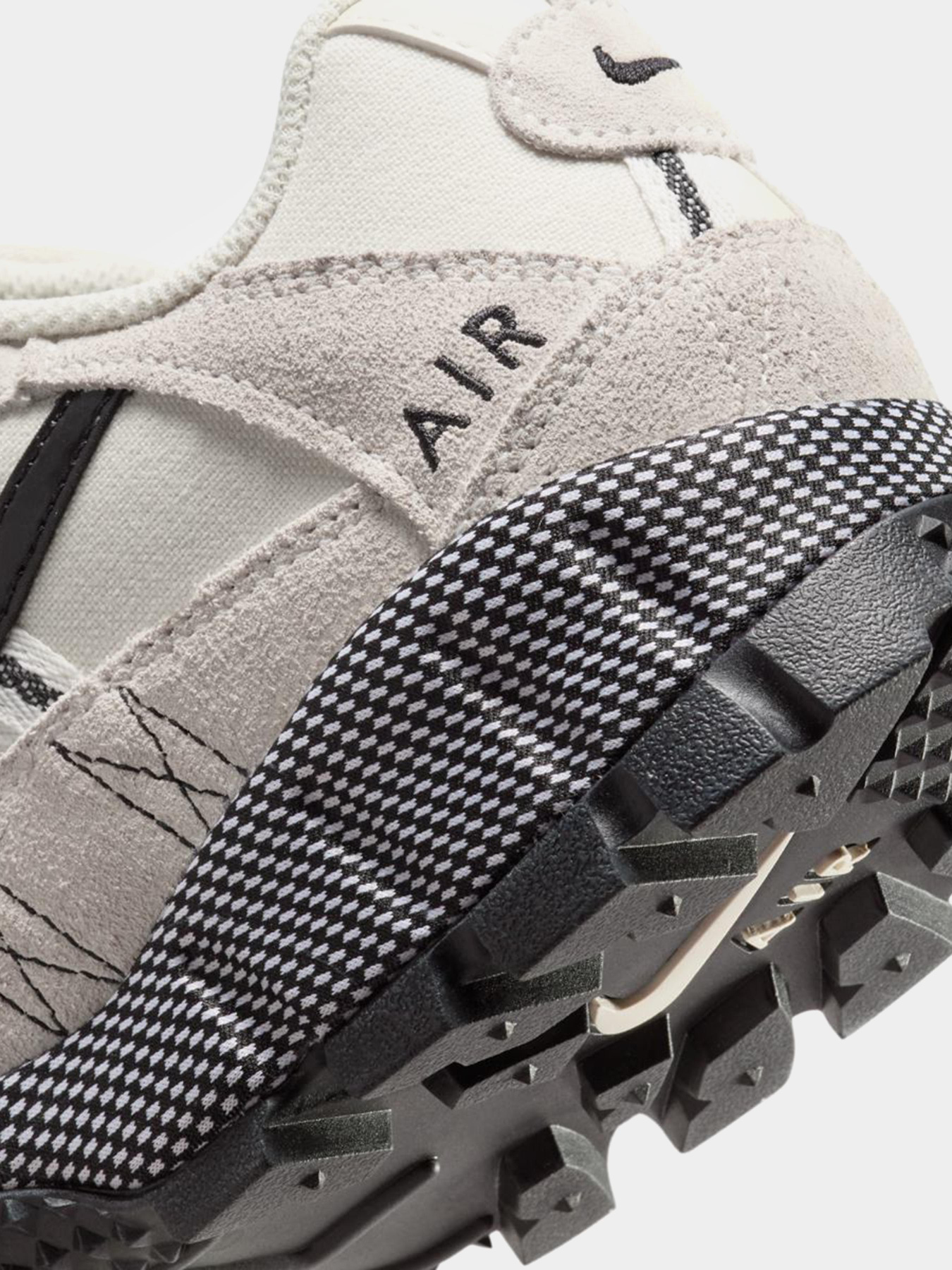 Кросівки повсякденні NIKE AIR HUMARA модель FB9982-100 Кросівки повсякденні NIKE AIR HUMARA модель FB9982-100 Фото