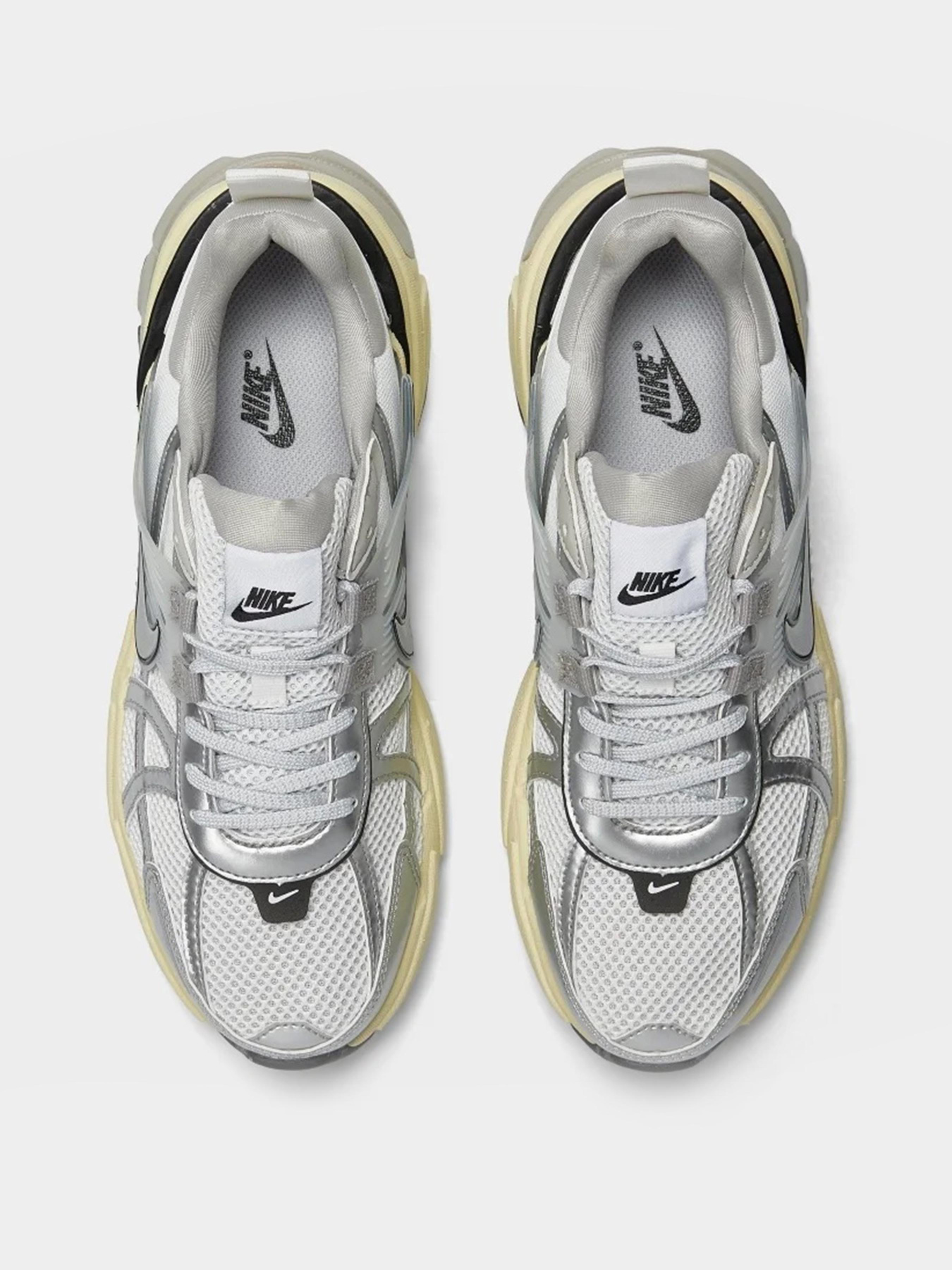 Кросівки повсякденні NIKE V2K RUN модель FD0736-100 Фото