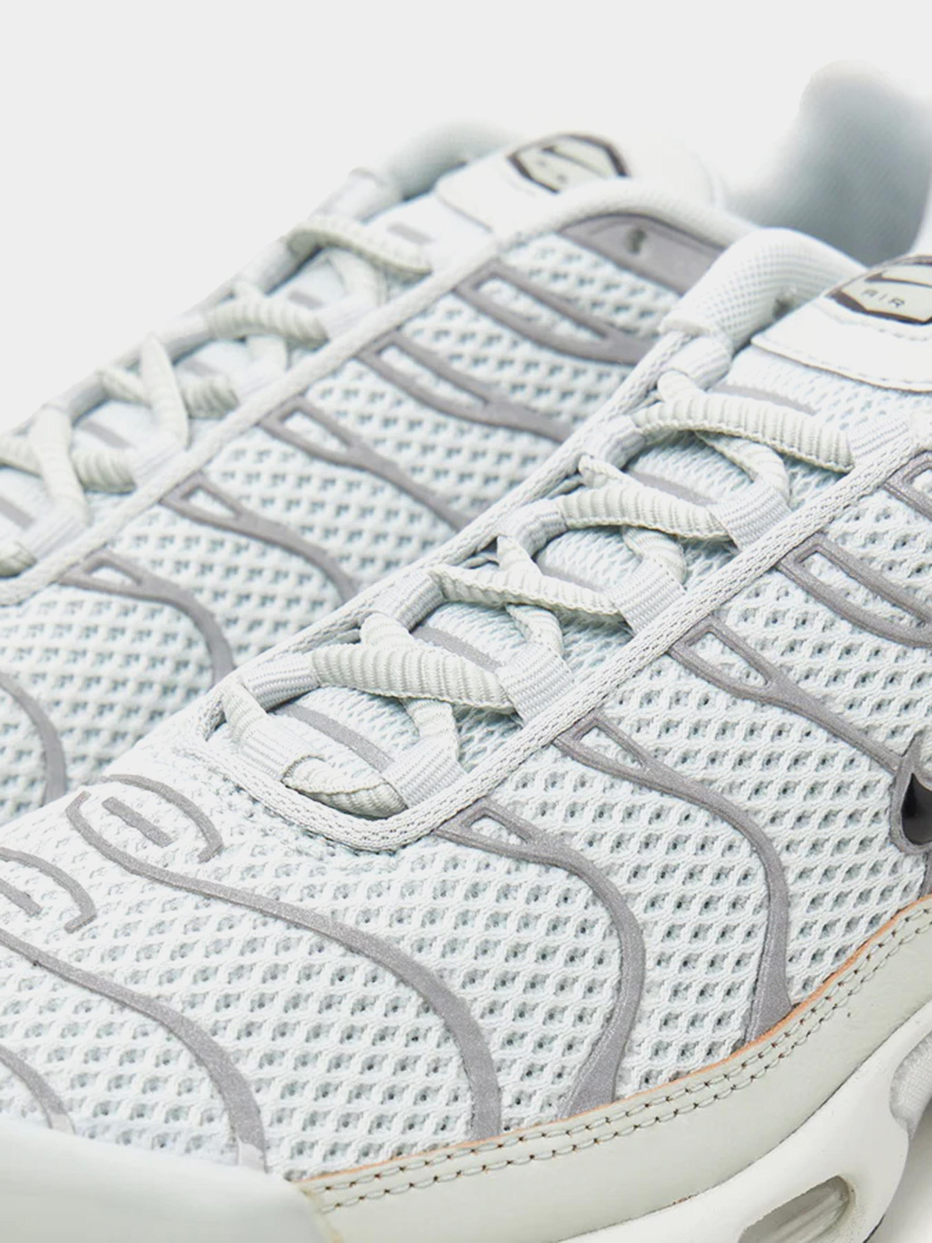 Кросівки повсякденні NIKE AIR MAX PLUS модель FV8480-002 Кросівки повсякденні NIKE AIR MAX PLUS модель FV8480-002 Фото