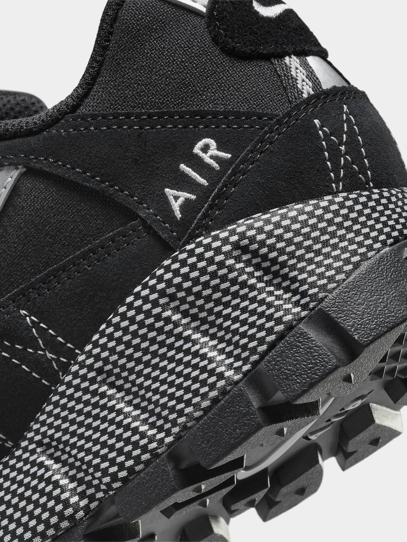 Кросівки повсякденні NIKE AIR HUMARASCHUH модель FB9982-001 Фото