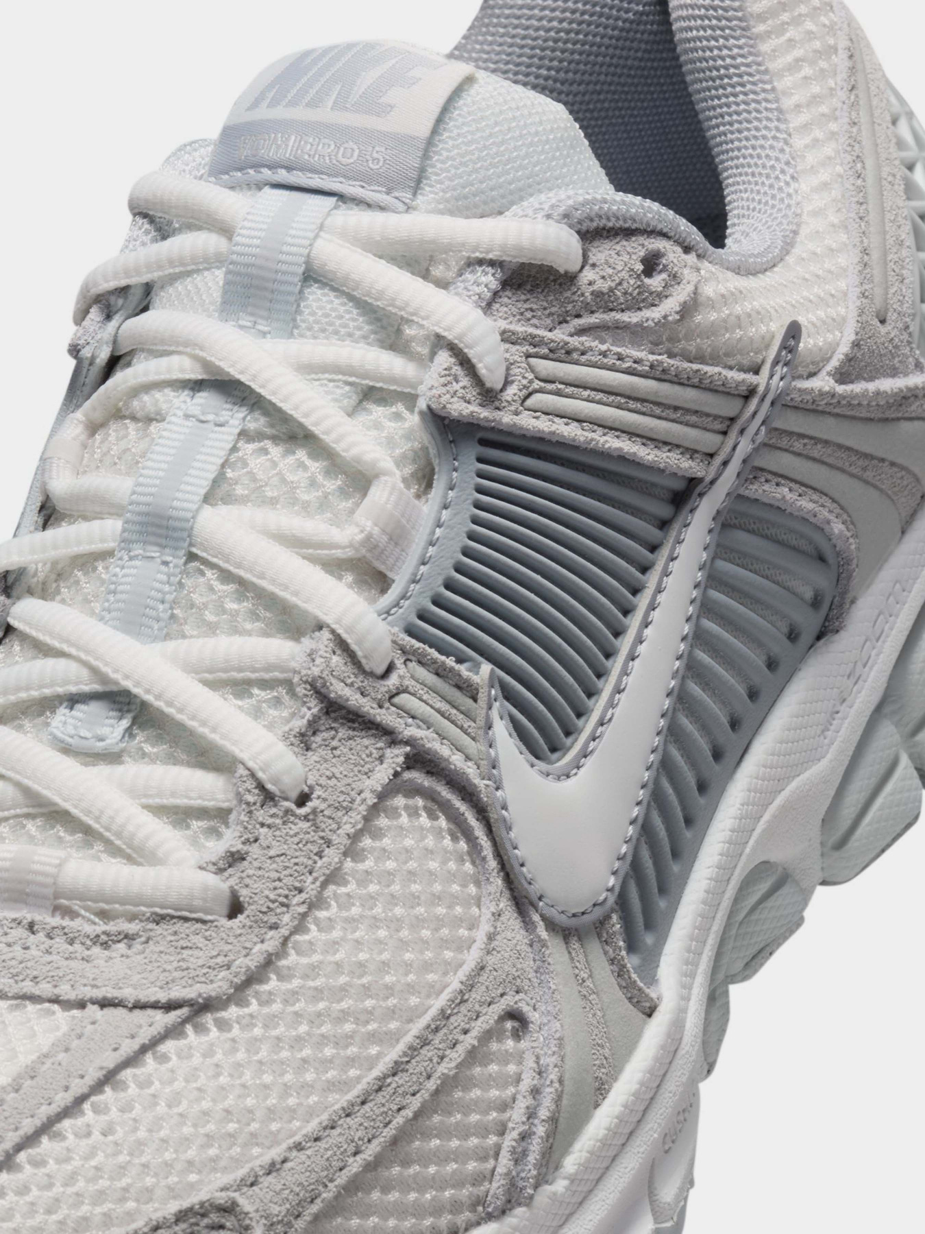 Кросівки повсякденні NIKE ZOOM VOMERO 5 модель HQ0458-001 Фото