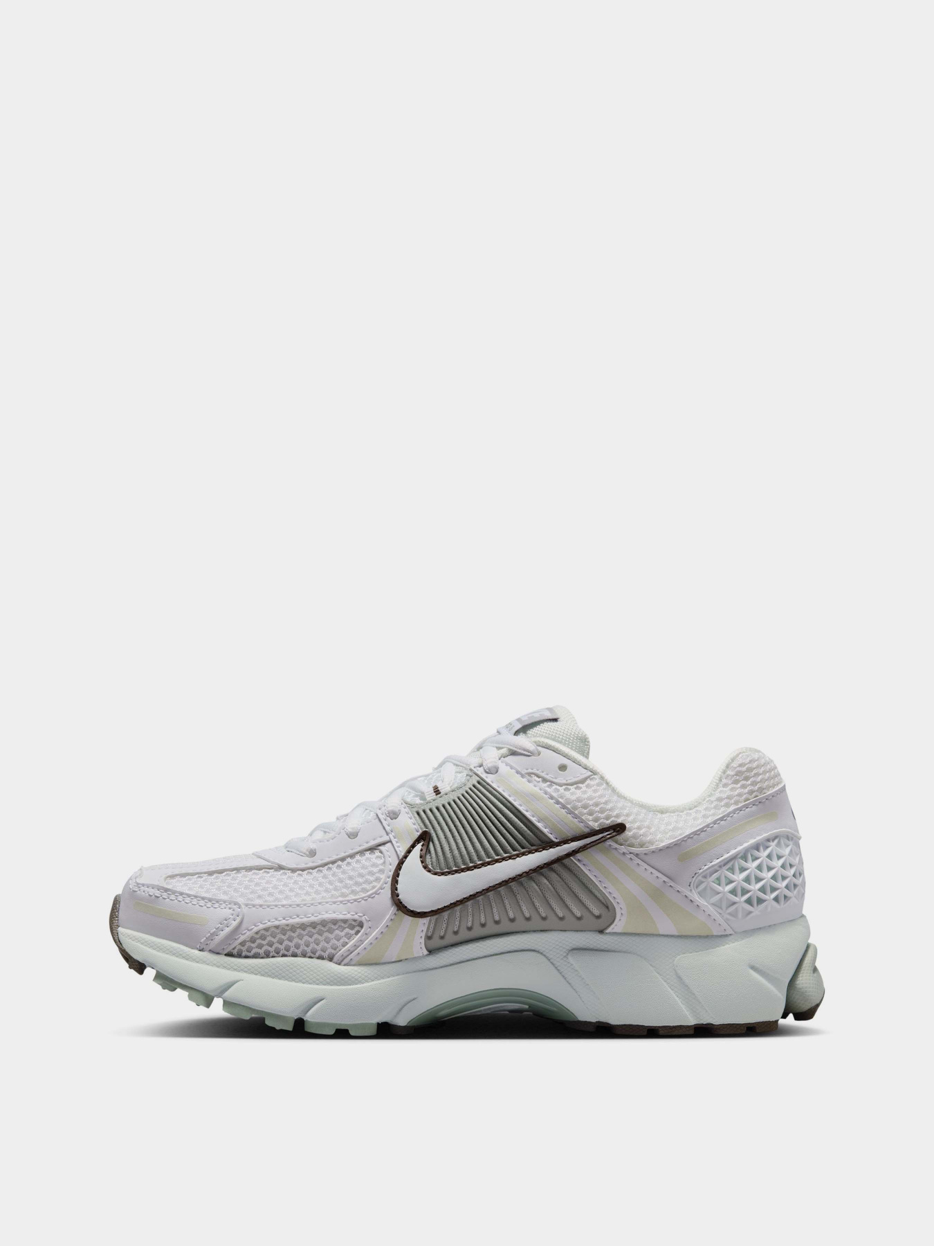 Кроссовки повседневные NIKE ZOOM VOMERO 5 модель FJ2028-103 Фото