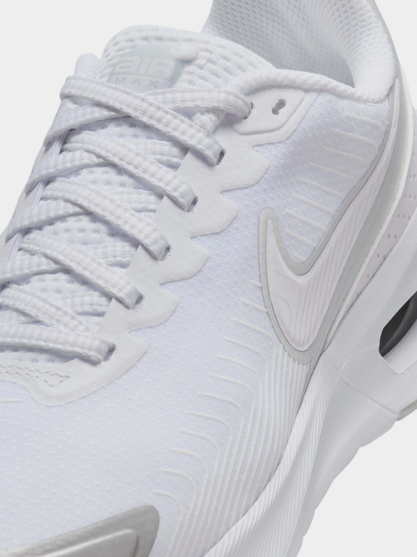 Кроссовки NIKE Air Max Nuaxis модель HF1233-101 Фото