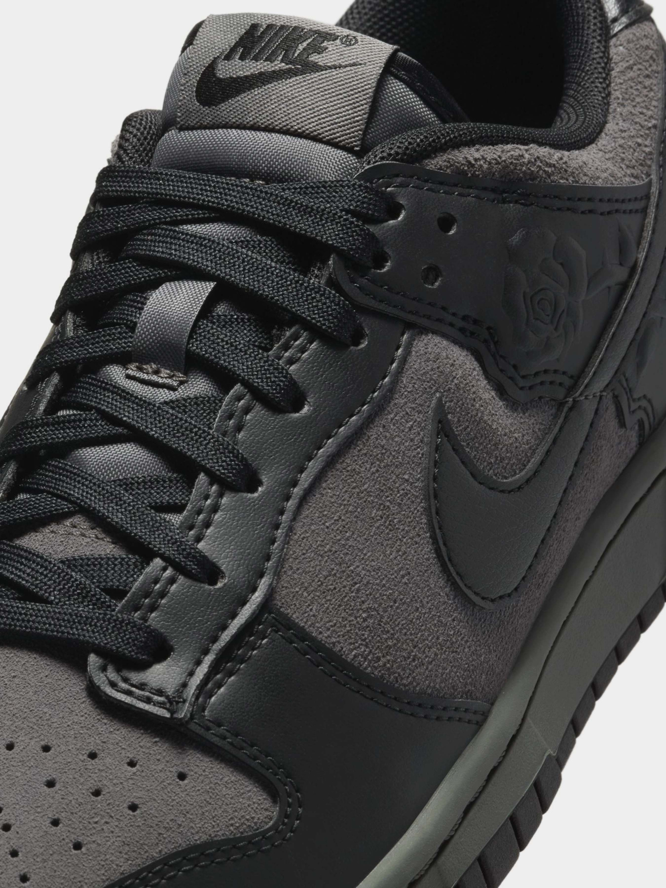 Кроссовки повседневные NIKE DUNK LOW модель HF1986-001 Фото