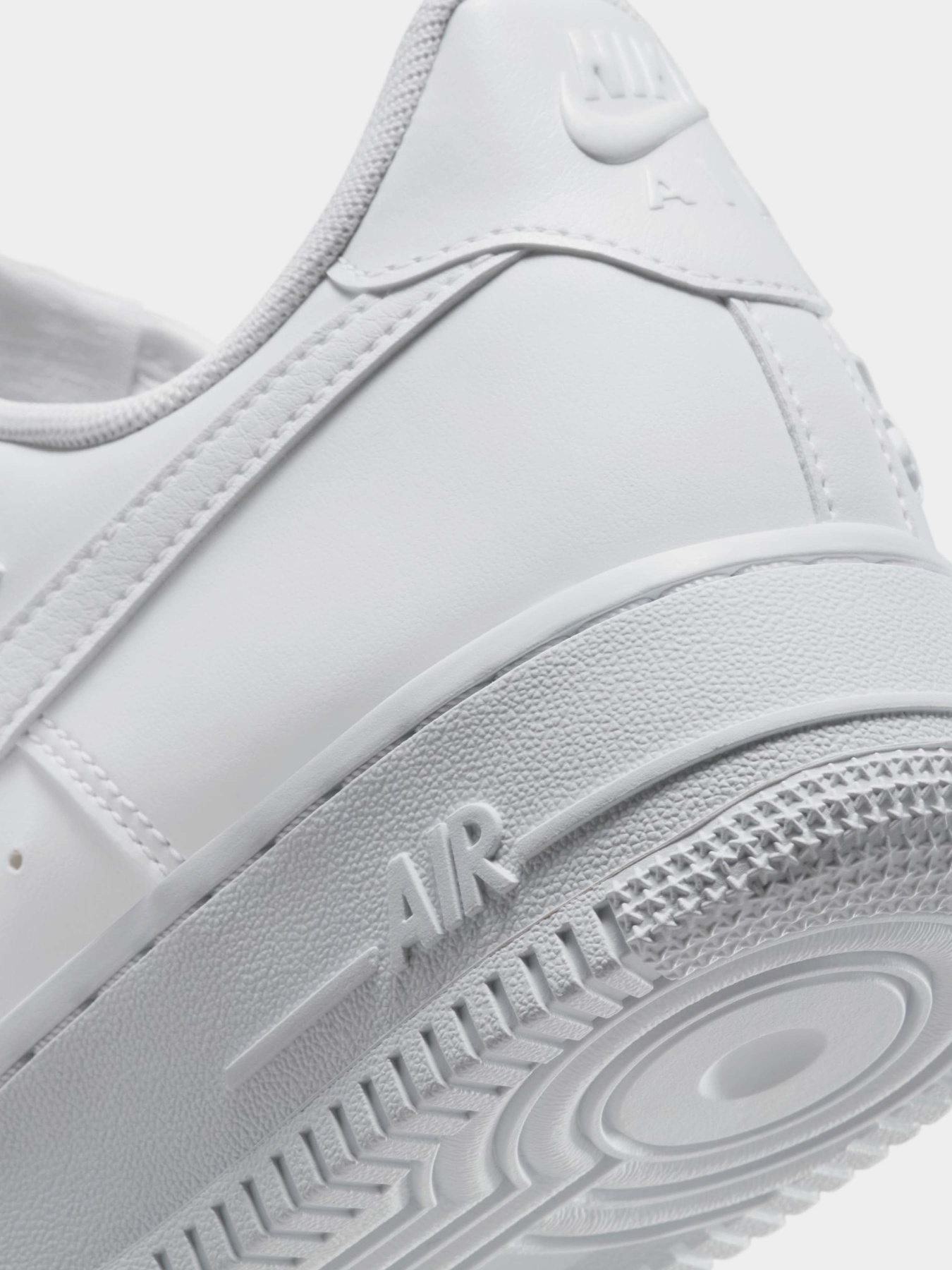 Кросівки NIKE Air Force 1 '0 модель HF2016-100 Фото