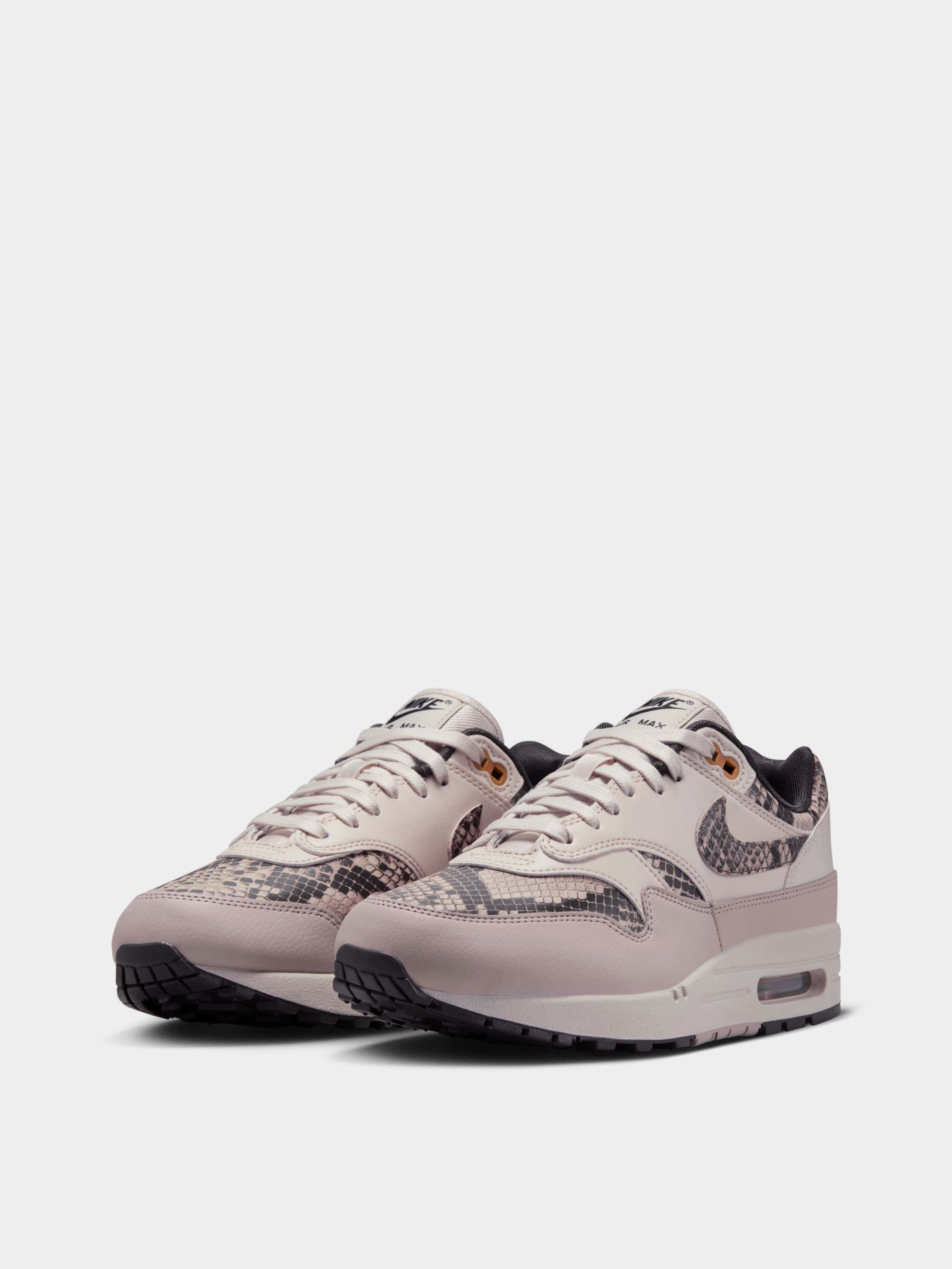 Кроссовки повседневные NIKE AIR MAX 1 SNAKESKIN модель HF5338-100 Фото