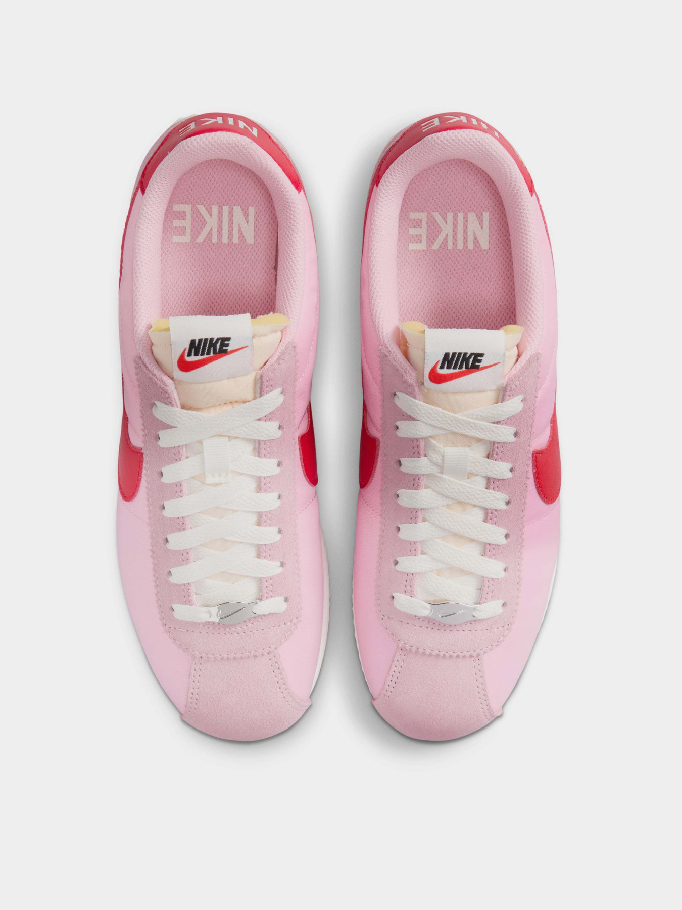 Кроссовки NIKE Cortez модель HF9994-600 Фото