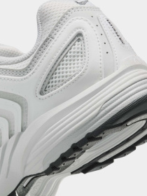 Кроссовки NIKE Air Pegasus 2005 модель HQ5718-103 Фото