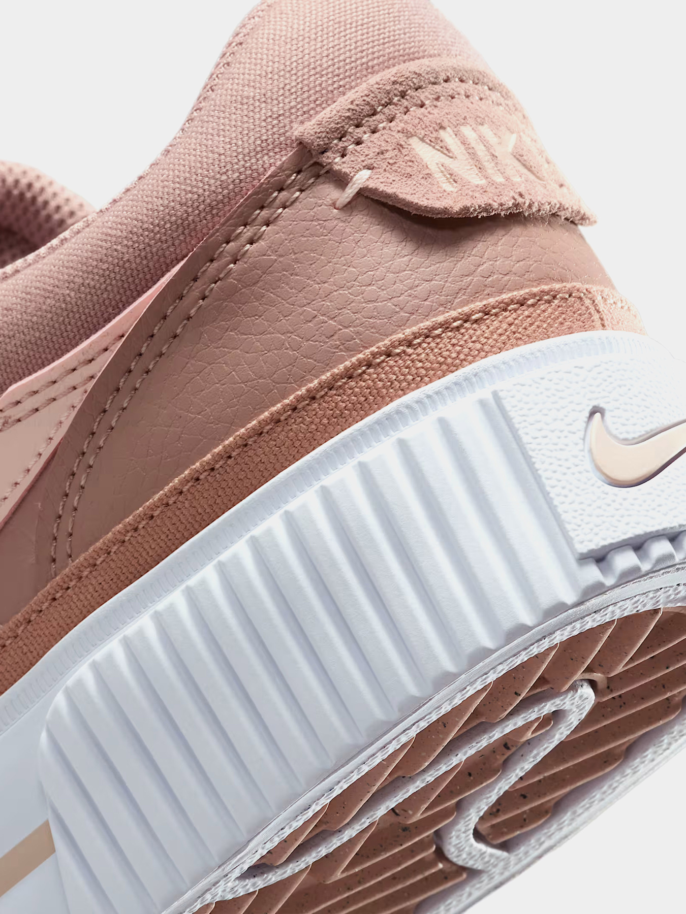 Кеди низькі NIKE COURT LEGACY LIFT модель DM7590-601 Фото