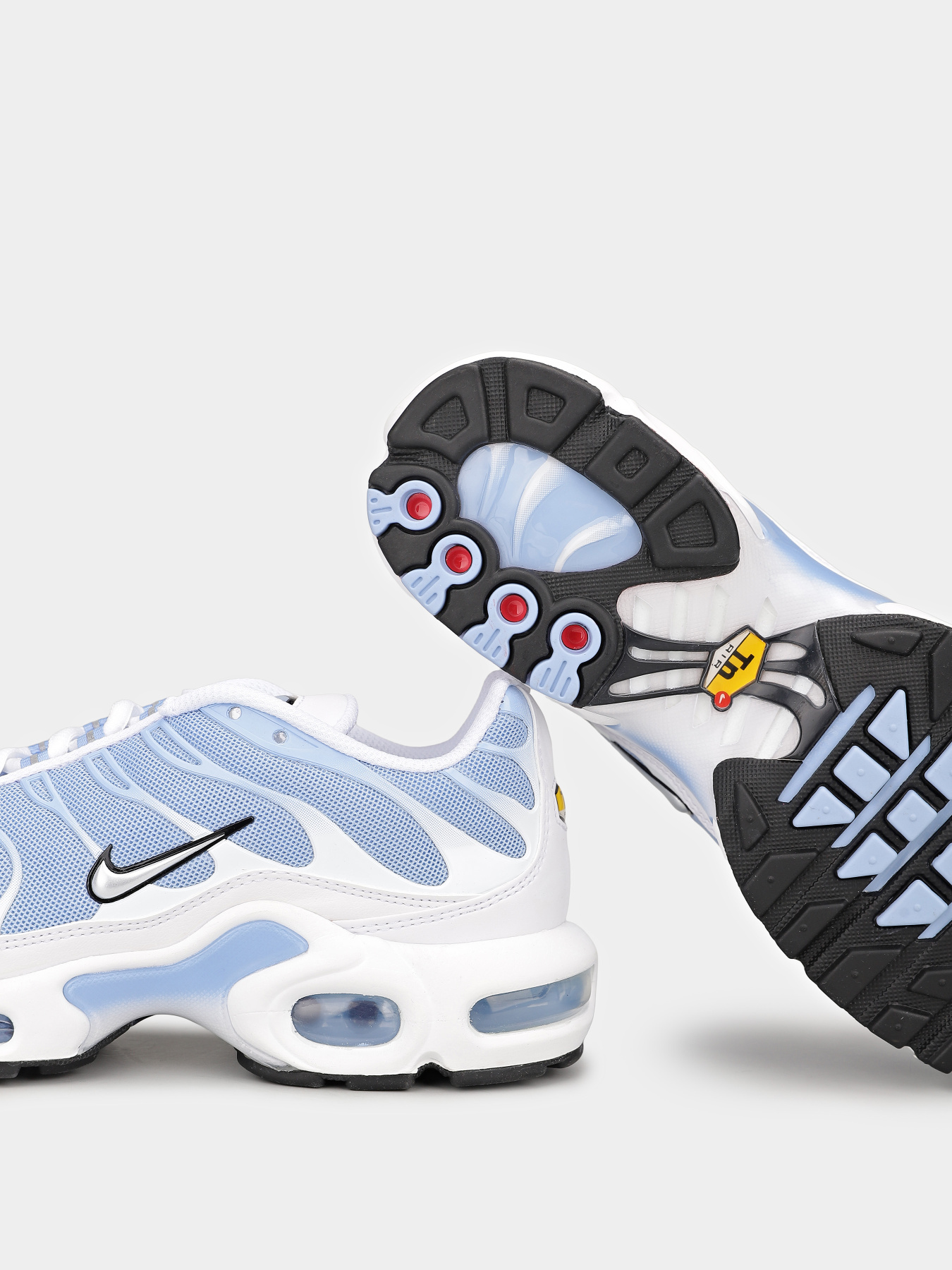 Кроссовки NIKE Air Max Plus White Aluminum модель DZ3671-105 Фото