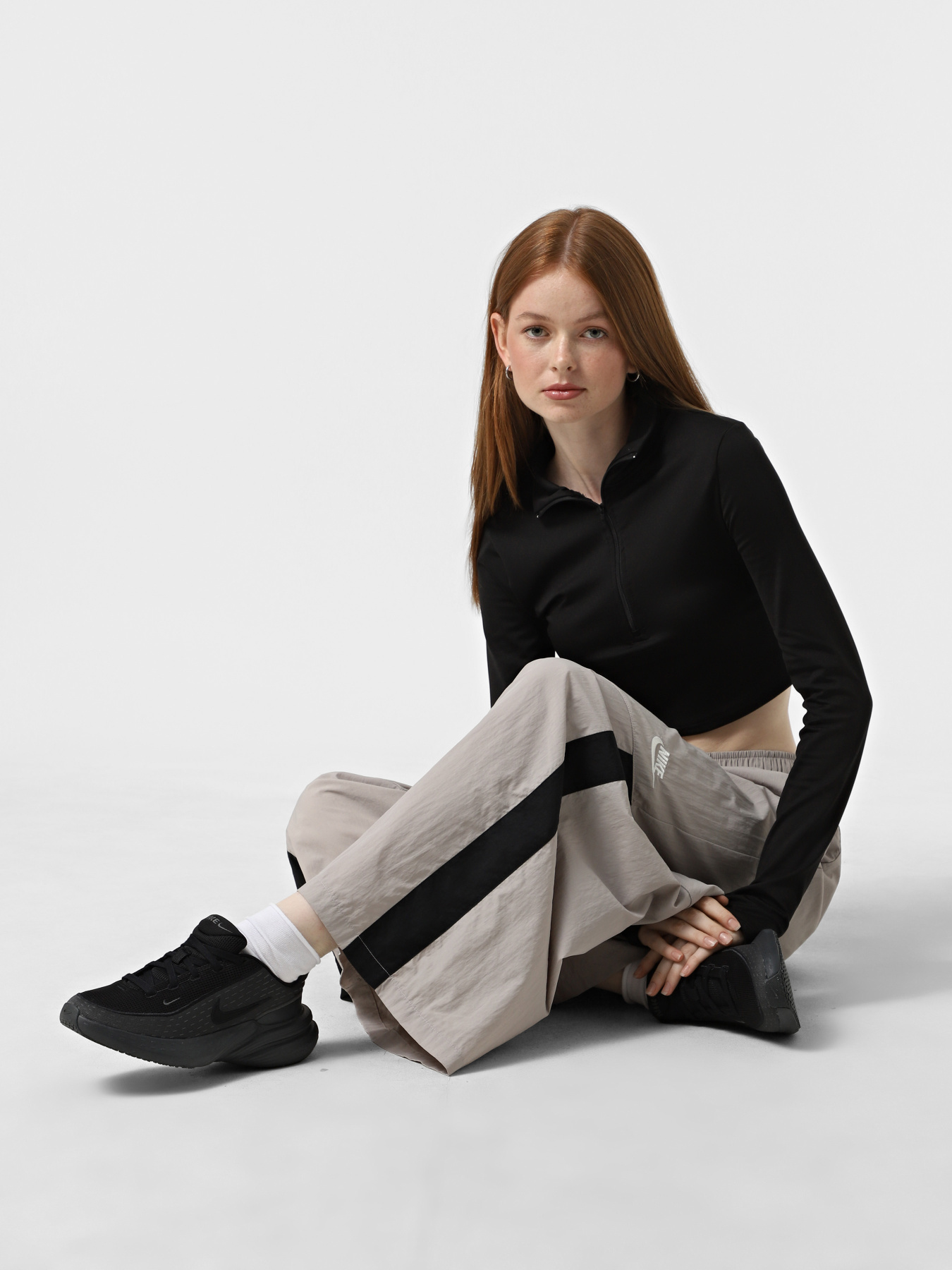 Кроссовки NIKE Uplift SC модель IB2766-001 Фото