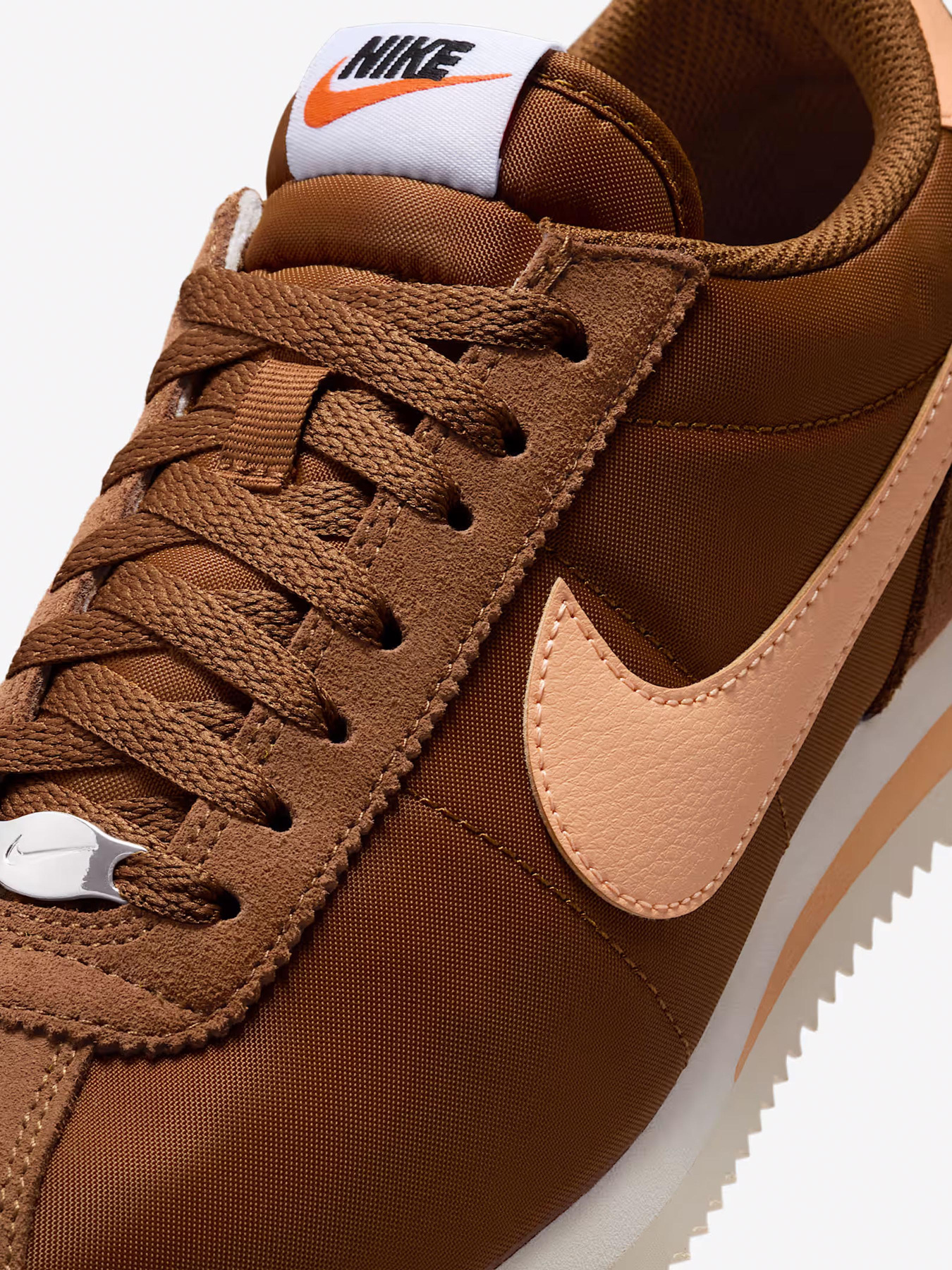 Кросівки повсякденні NIKE CORTEZ модель DZ2795-202 Фото