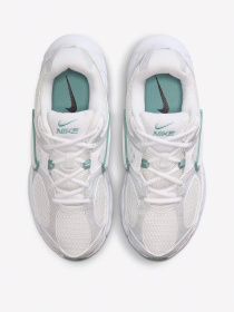 Кросівки NIKE V5 RNR Модель HQ7901-106 Фото