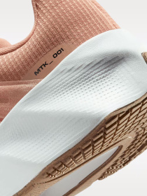 NIKE HQ2312-900 модель HQ2312-900 NIKE HQ2312-900 модель HQ2312-900 Фото