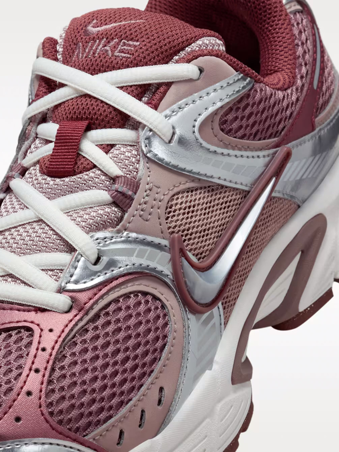 NIKE модель HQ7901-200 NIKE модель HQ7901-200 Фото