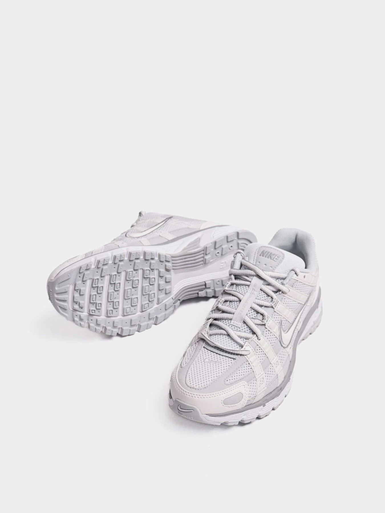 NIKE модель FV6603-101 Фото