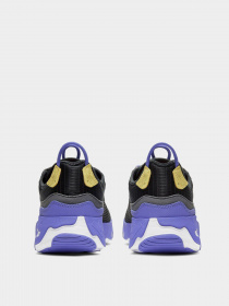 Кросівки повсякденні NIKE React Live модель CW1622-001 Фото