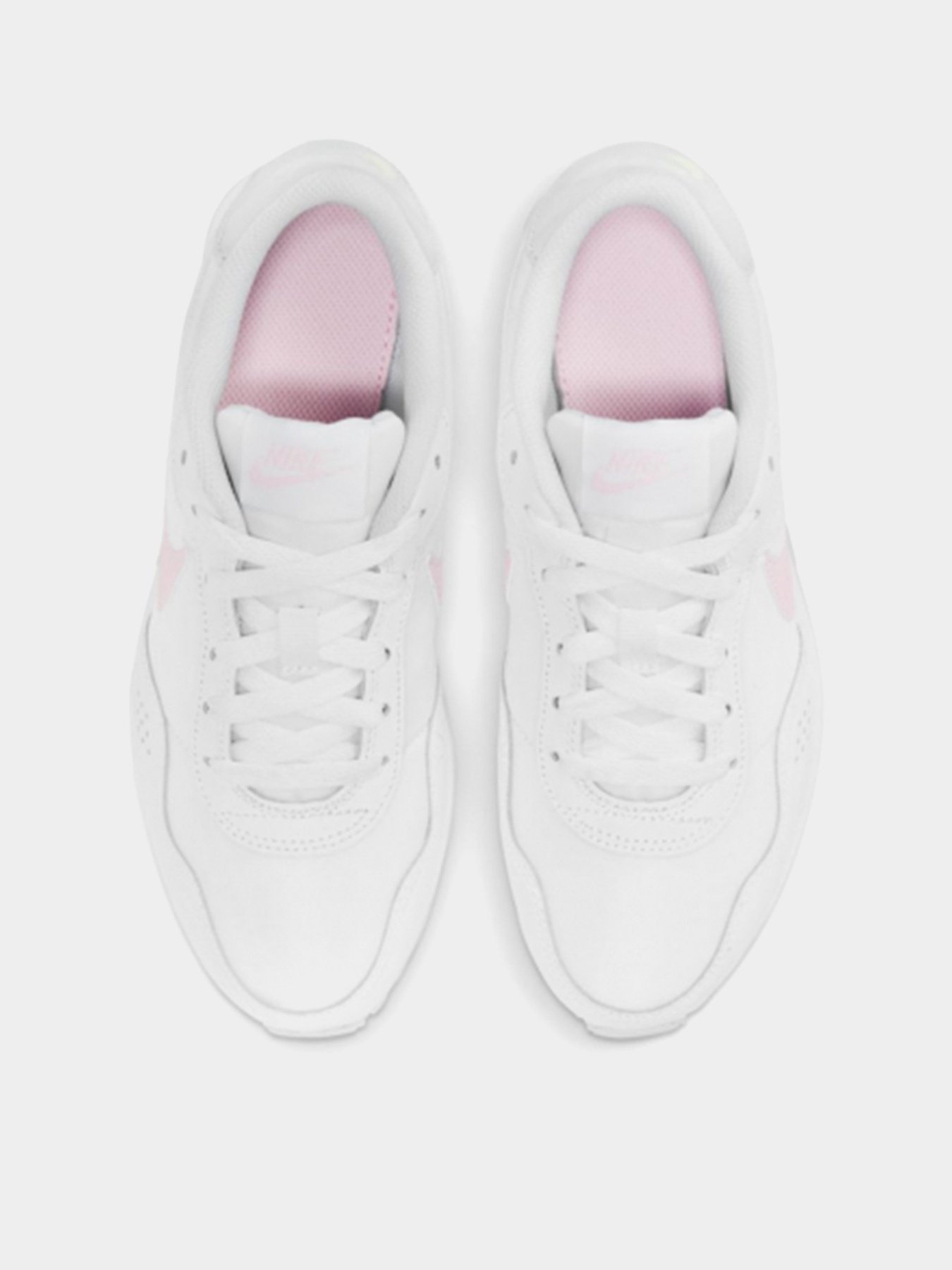 Кроссовки повседневные NIKE MD Valiant модель DB3743-100 Фото