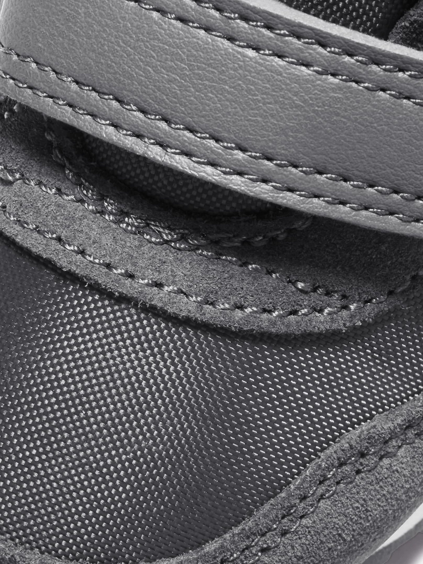 Кроссовки повседневные NIKE MD Valiant модель CN8560-001 Фото