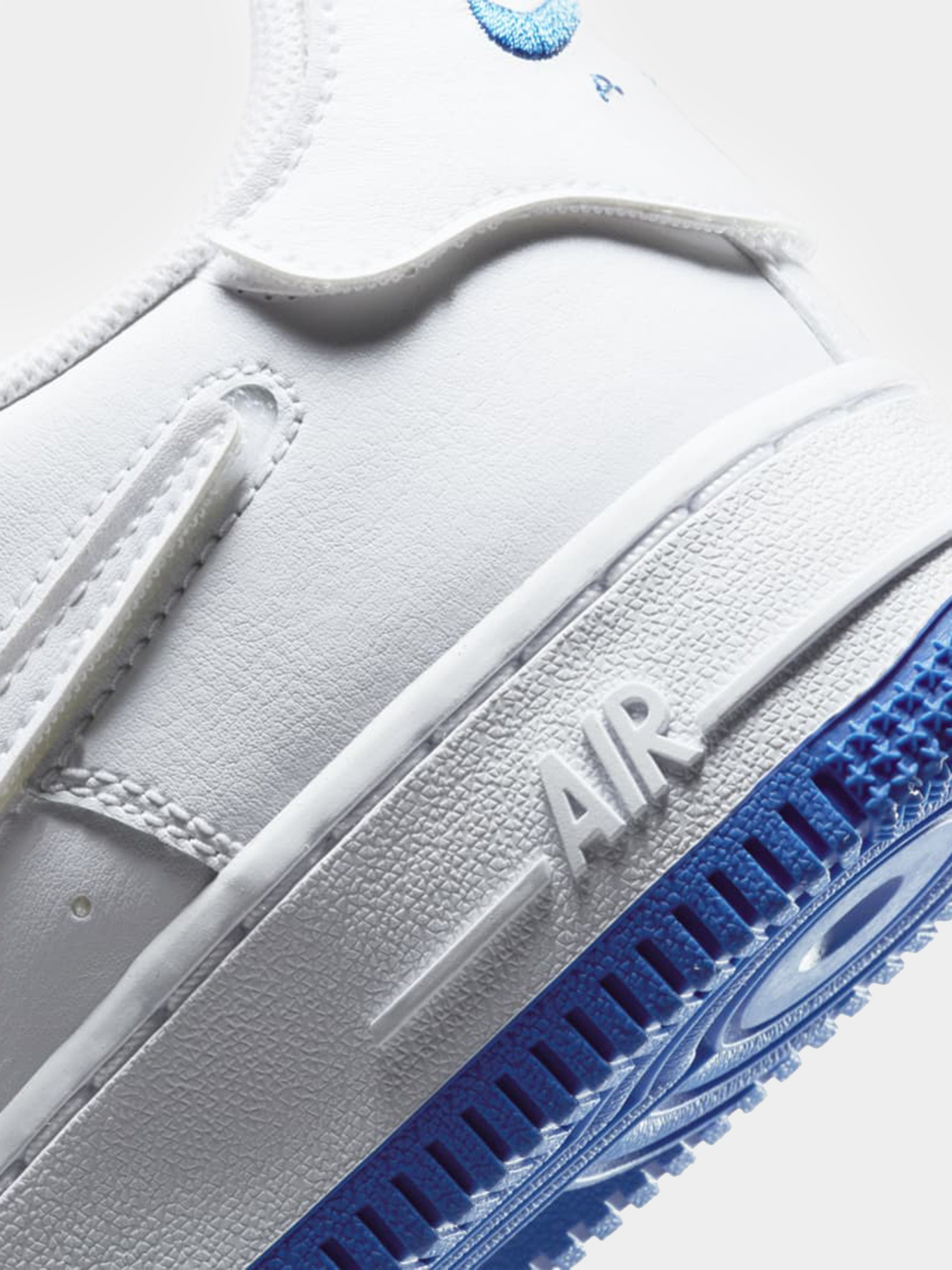 Кеды низкие NIKE Air Force 1/1 модель DB4545-105 Фото