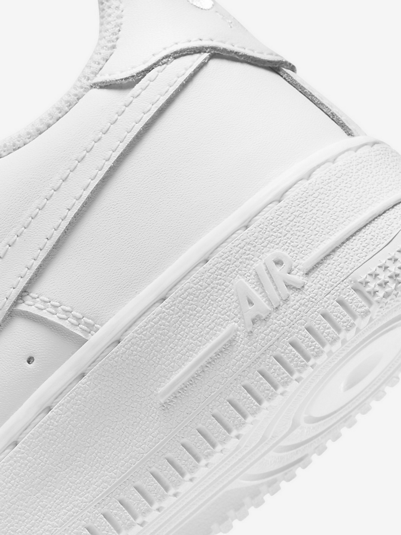 Кеды низкие NIKE Air Force 1 LE модель DH2920-111 Фото