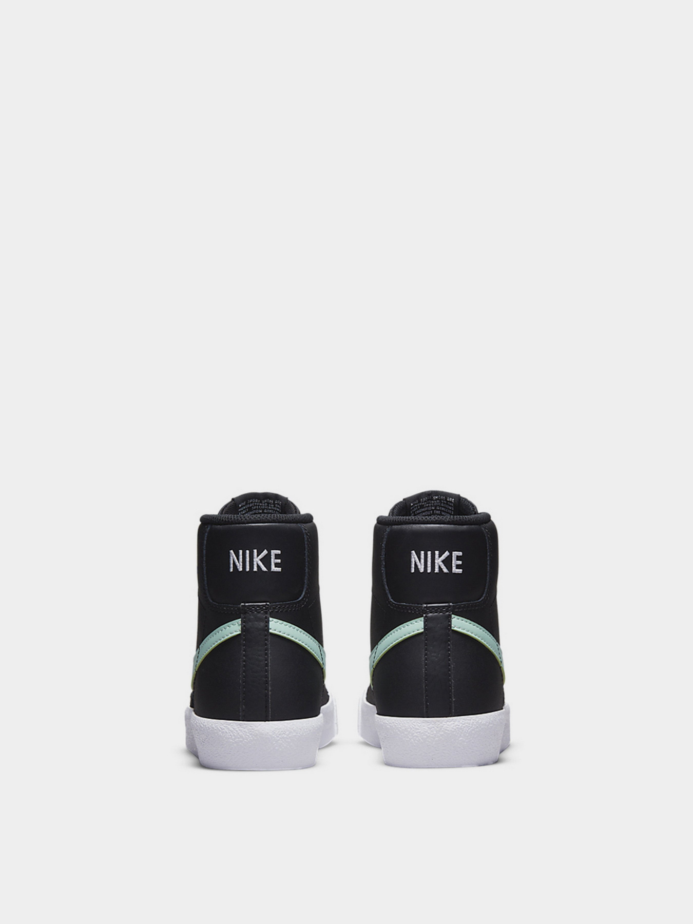 Кеды высокие NIKE Blazer Mid '77 модель DA4086-008 Фото