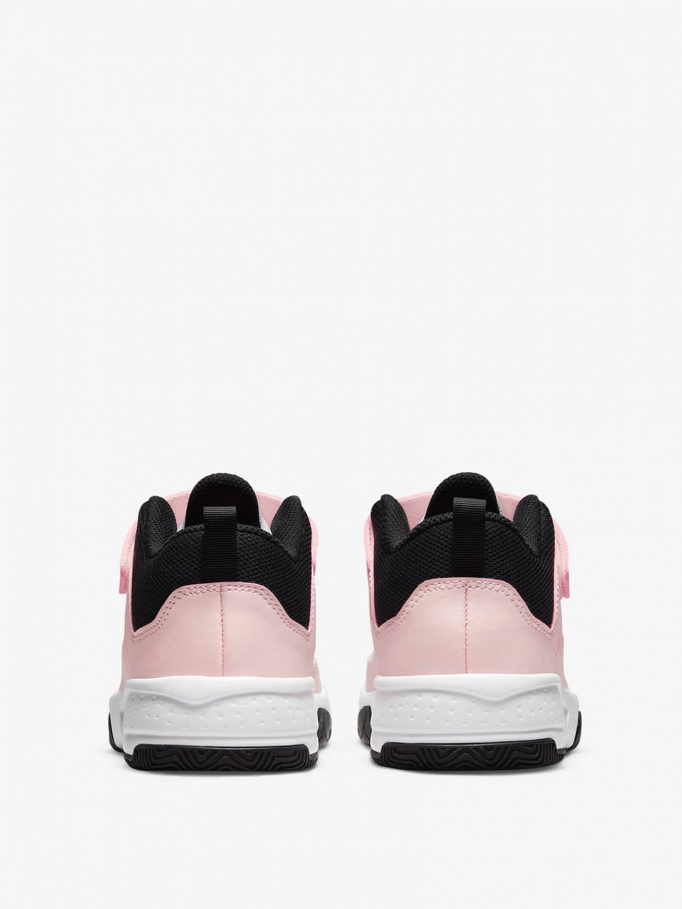 Кроссовки NIKE Jordan Max Aura 3 модель DA8022-102 Фото