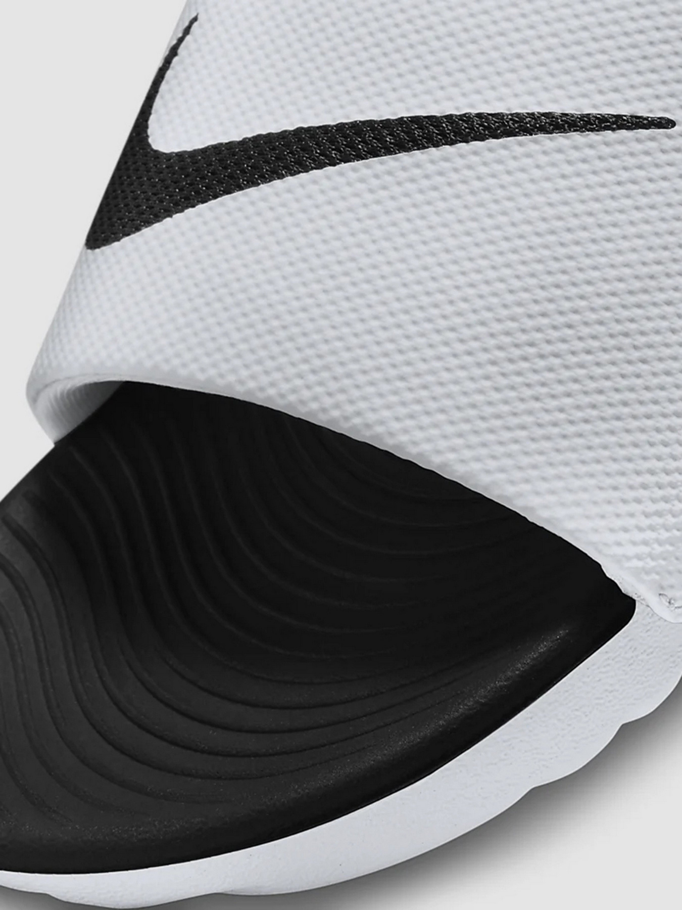 Шльопанці NIKE Kawa модель 819352-100 Шльопанці NIKE Kawa модель 819352-100 Фото