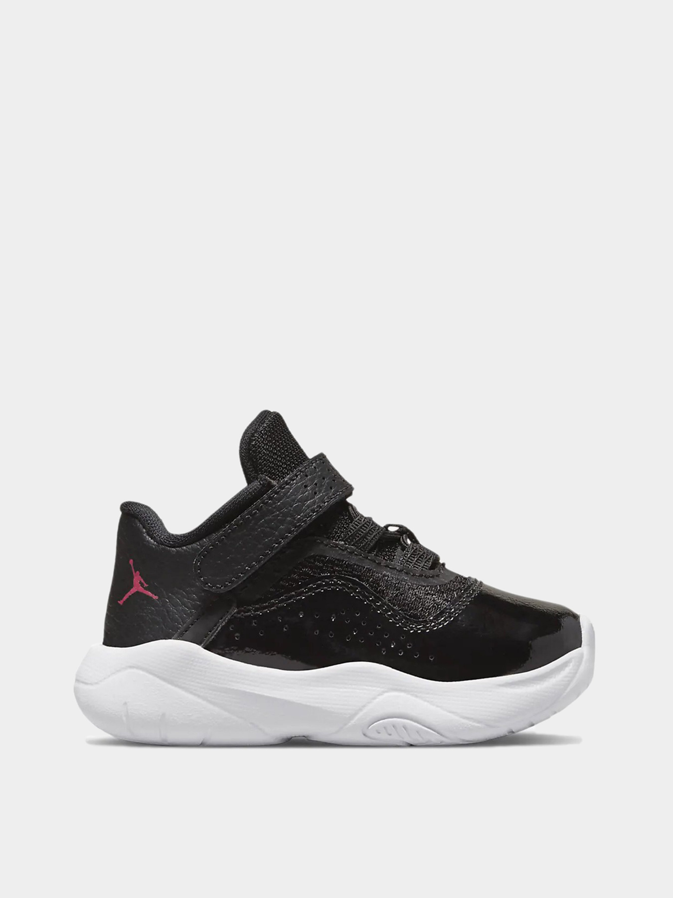 Кроссовки NIKE Jordan 11 CMFT Low модель CZ0906-005 Фото