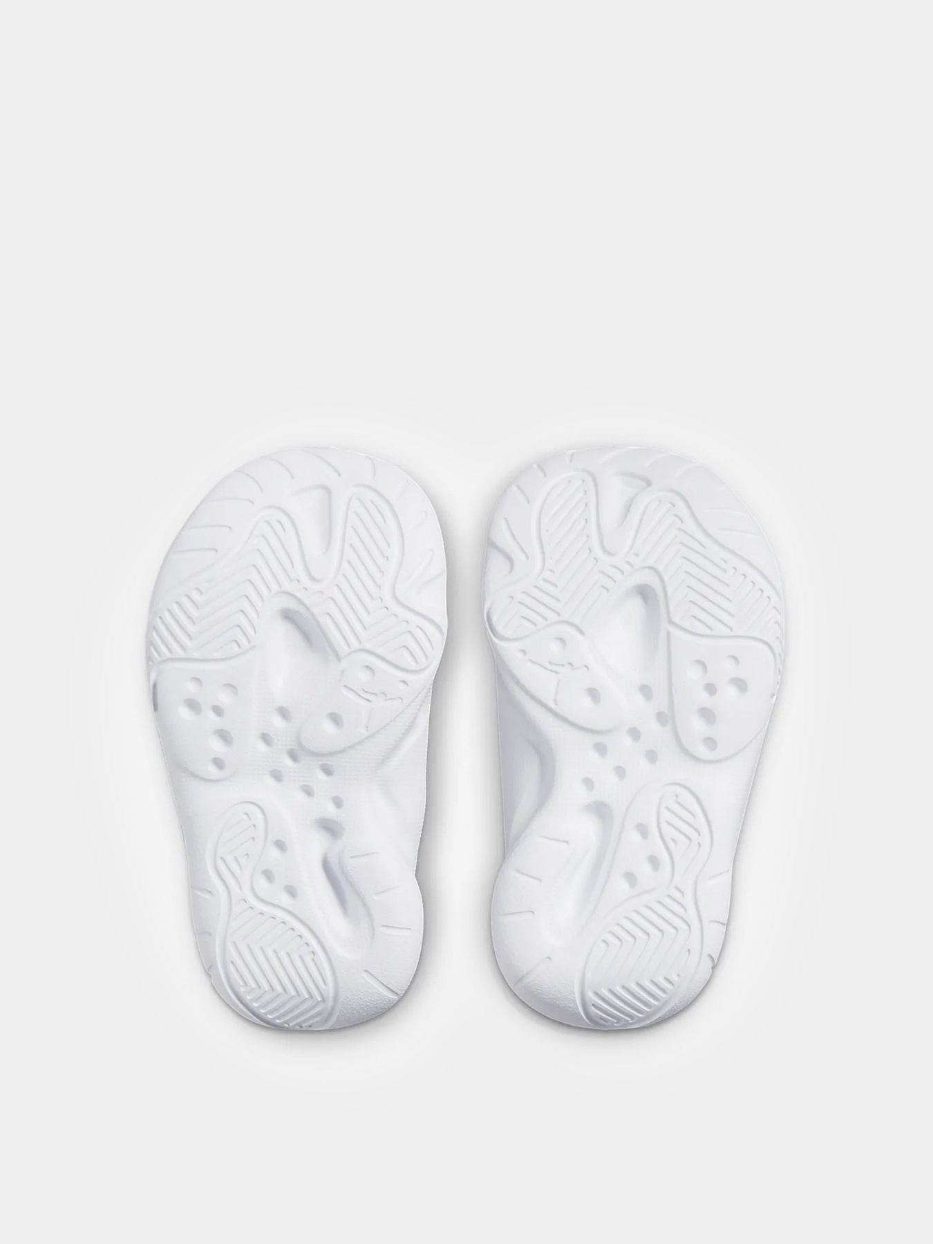 Кросівки повсякденні NIKE Jordan 11 CMFT Low модель CZ0906-005 Фото