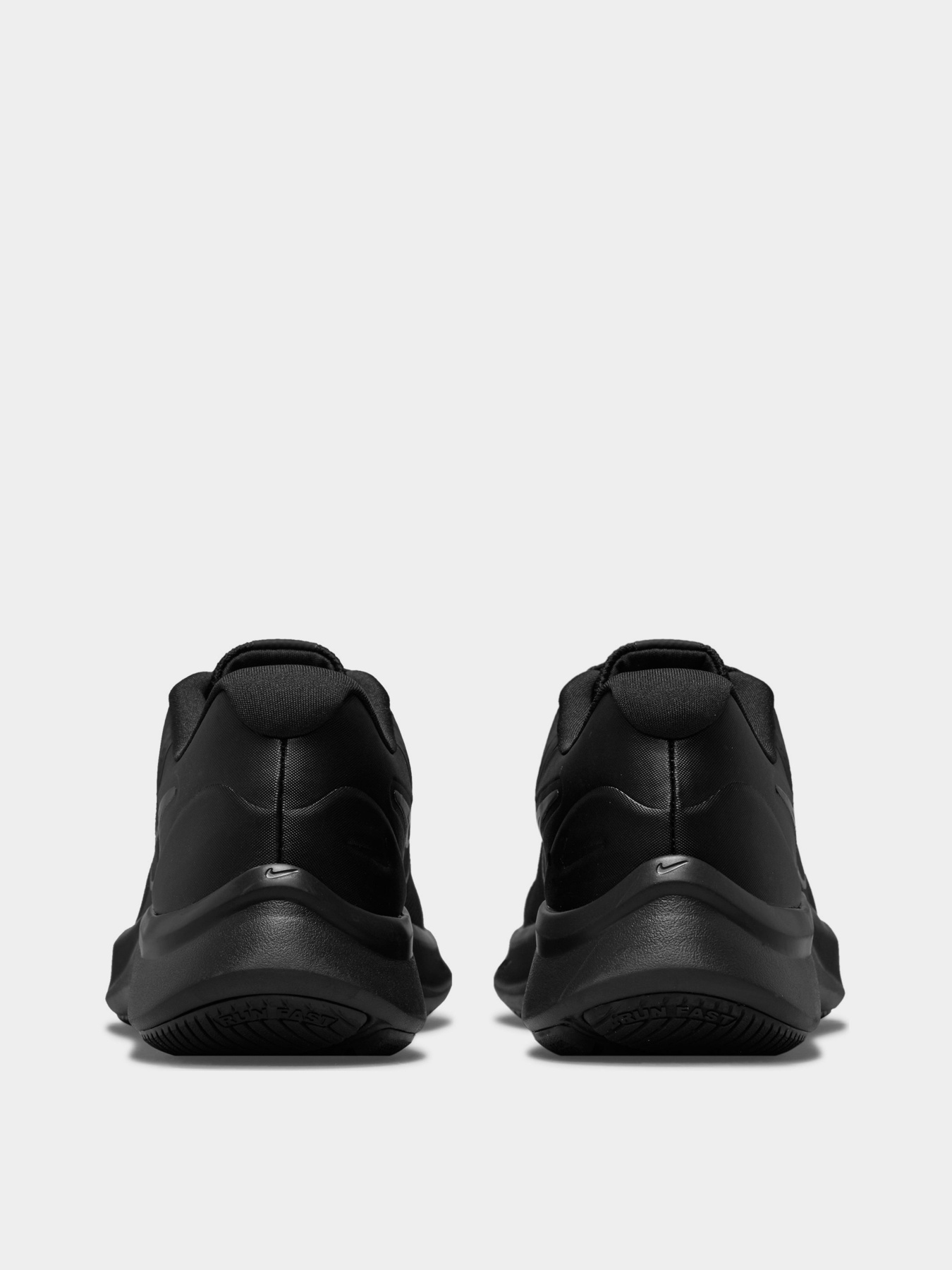 Кросівки для бігу NIKE Star Runner 3 модель DA2776-001 Фото