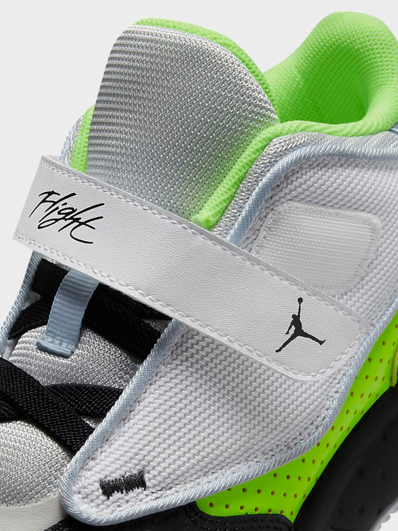 Кроссовки NIKE Jordan Max Aura 4 модель DV3176-017 Фото