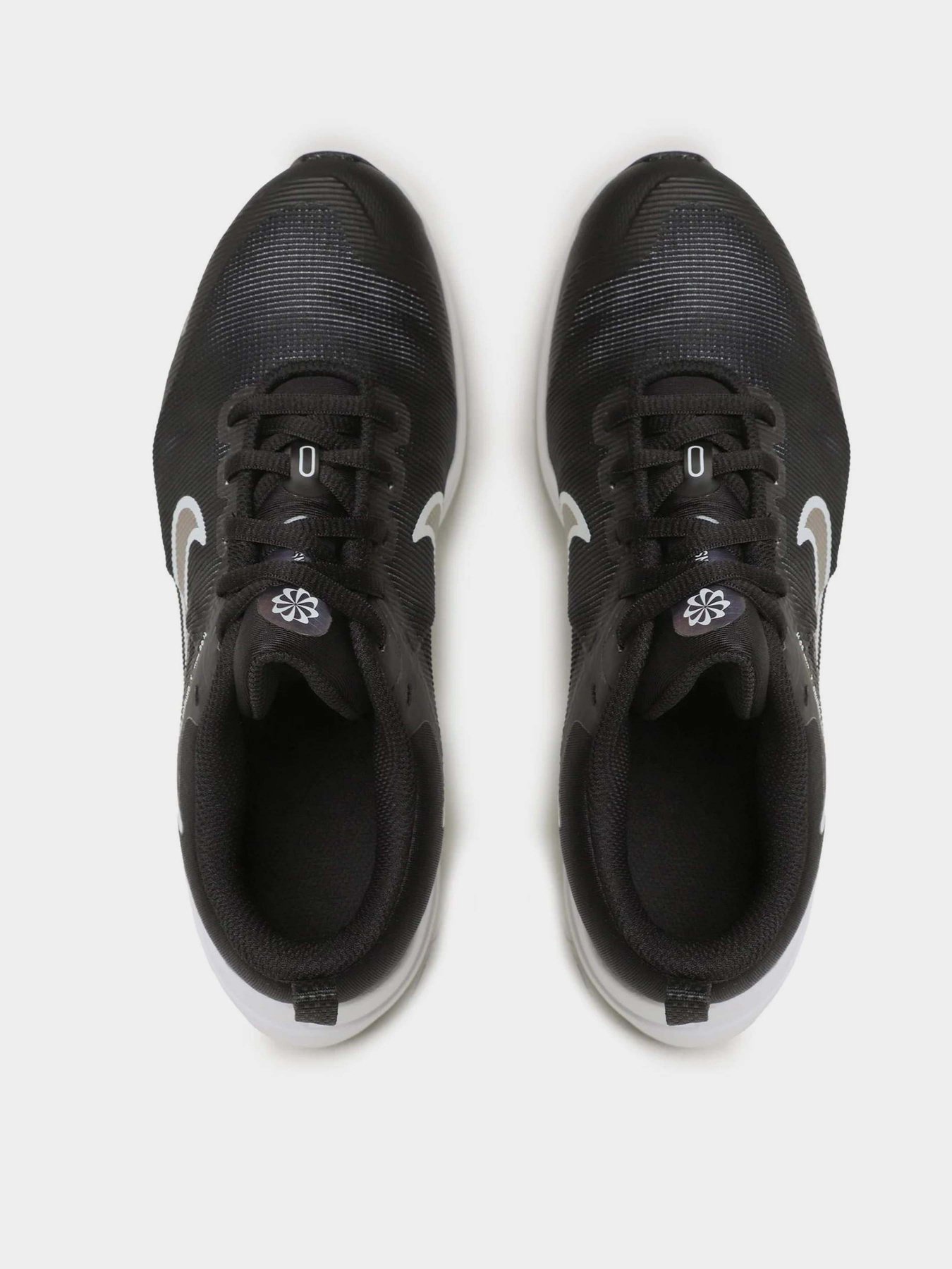 Кроссовки NIKE Downshifter 12 модель DM4194-003 Фото