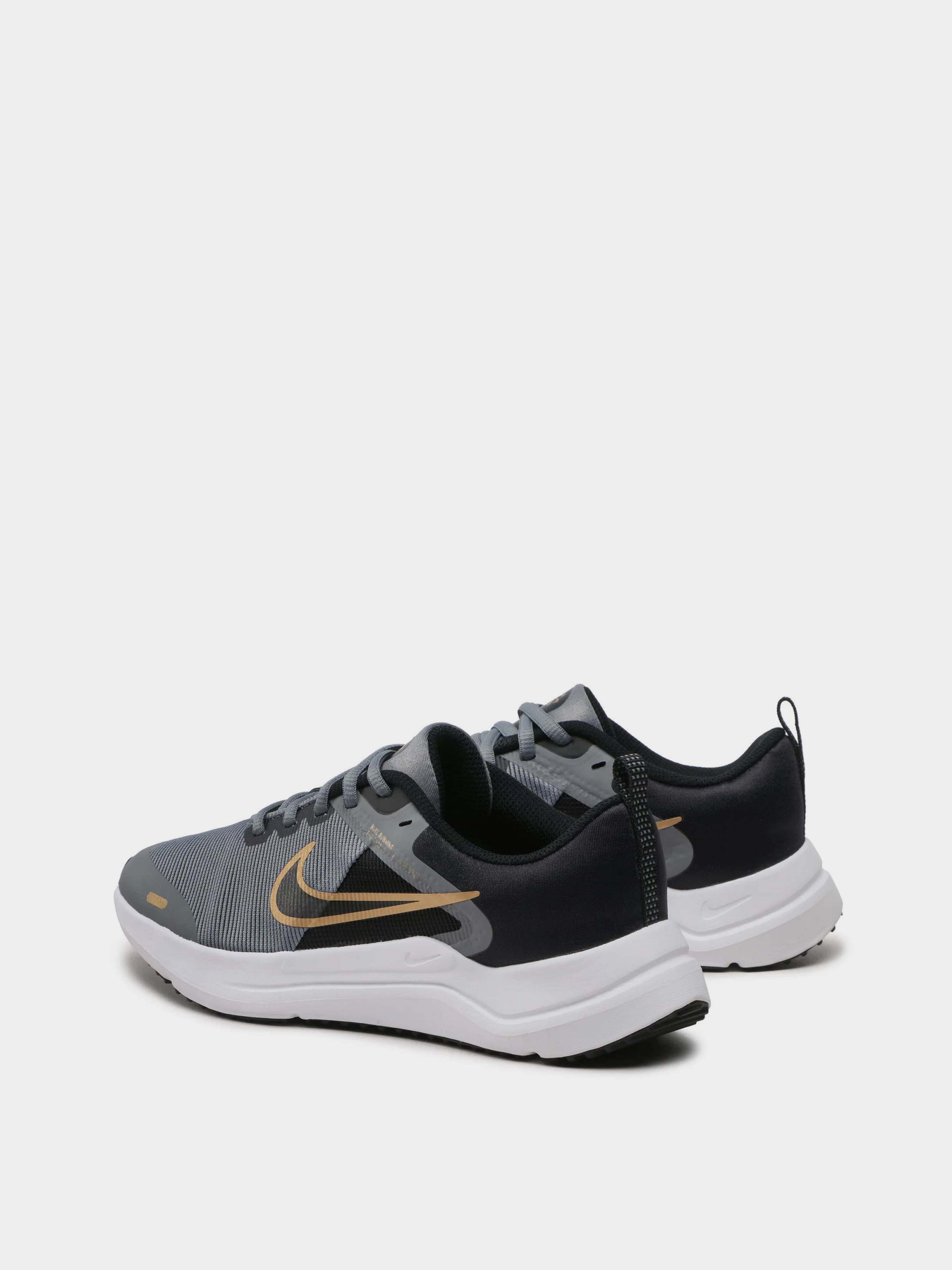 Кроссовки NIKE Downshifter 12 модель DM4194-005 Фото