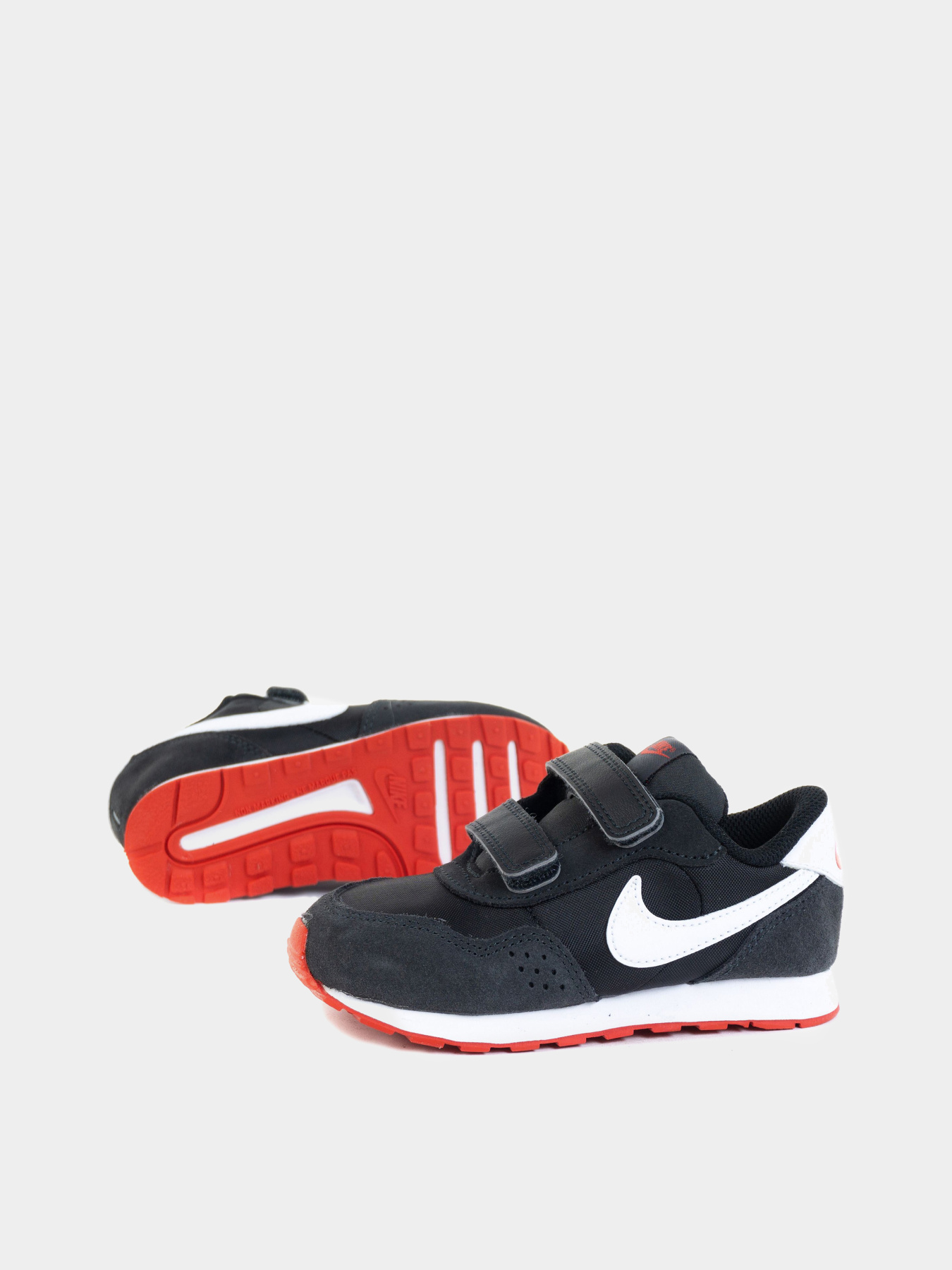 Кроссовки NIKE Md Valiant модель CN8560-016 Фото