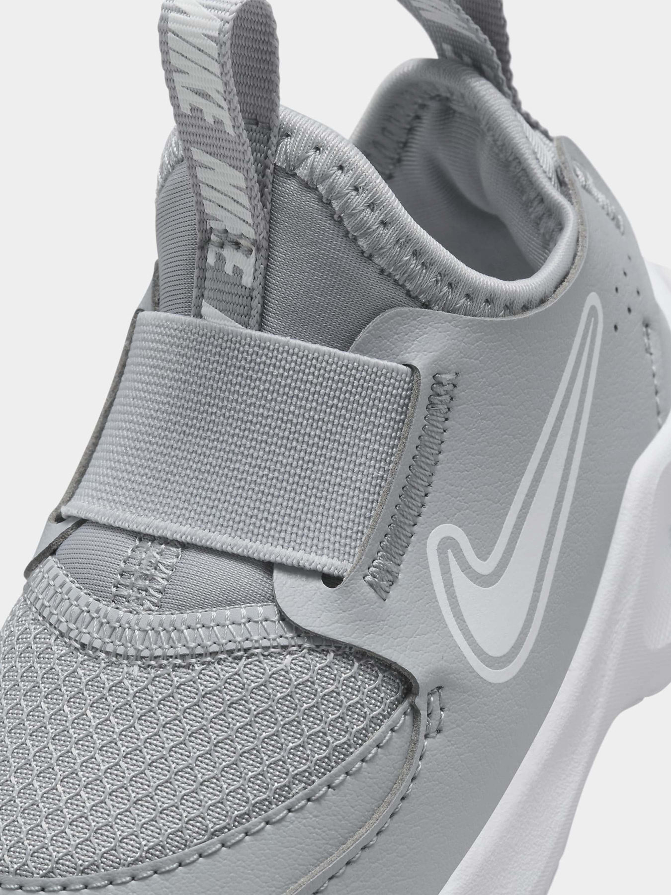 Кроссовки повседневные NIKE FLEX RUNNER 3 модель FN1478-001 Фото