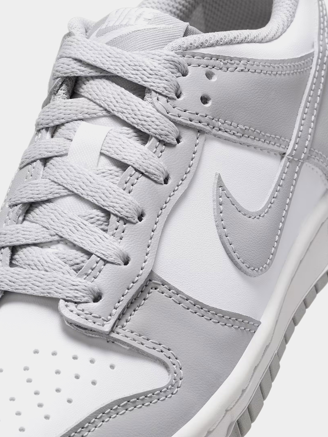 Кроссовки NIKE Dunk Low BG модель FB9109-123 Фото