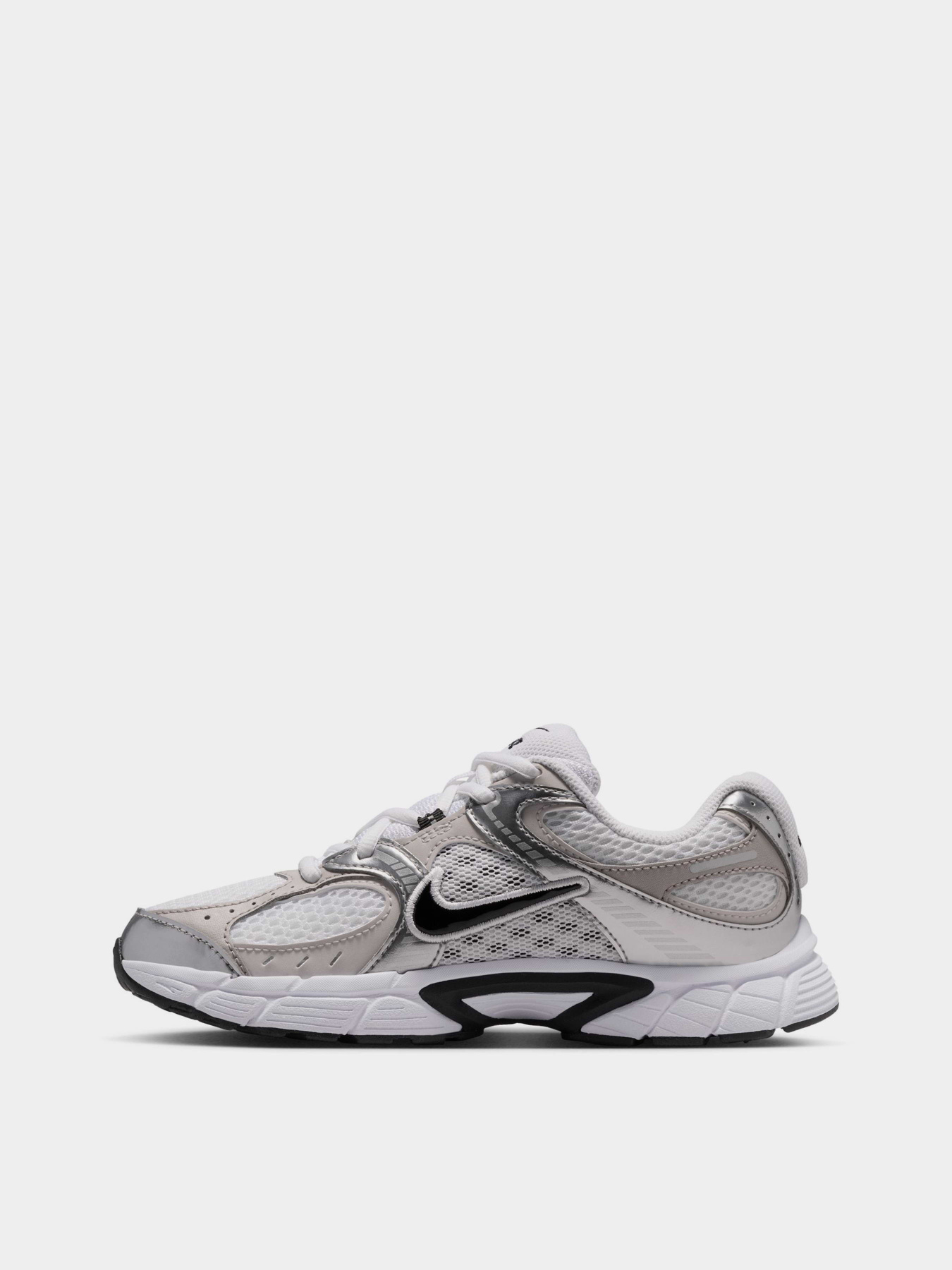 NIKE модель HQ6411-100 Фото