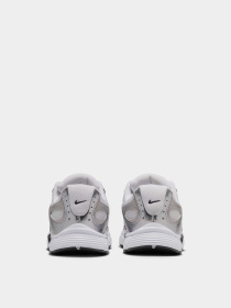 NIKE модель HQ6411-100 Фото