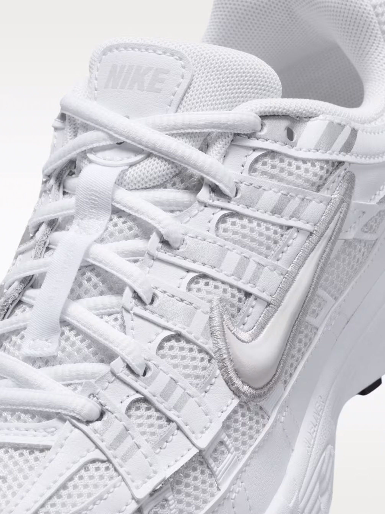 NIKE HV5064-017 модель HV5064-017 NIKE HV5064-017 модель HV5064-017 Фото