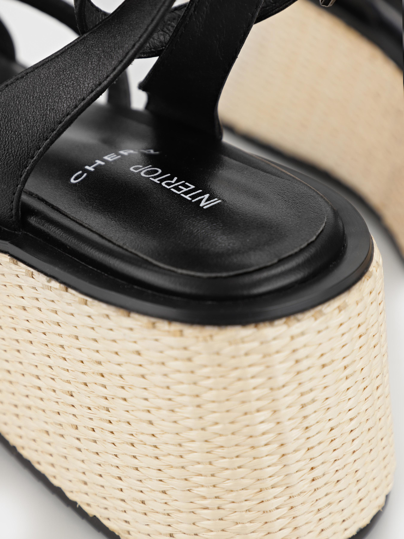 Босоніжки CHER '17 INTERTOP модель 112-3321/101 Босоніжки CHER '17 INTERTOP модель 112-3321/101 Фото