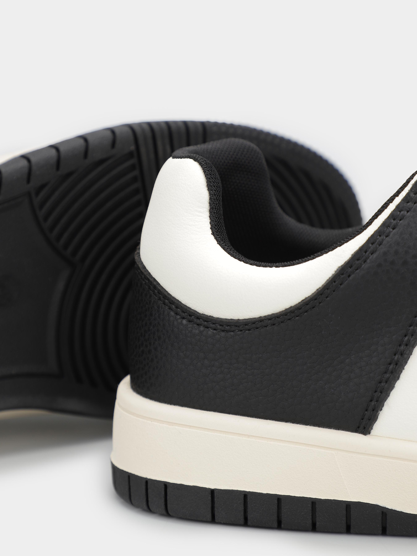 Кроссовки CHER '17 INTERTOP модель 114-5300/302 Фото