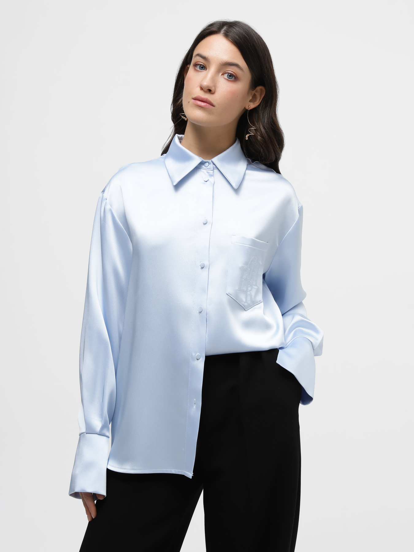 Блуза CHER '17 INTERTOP модель CH0124008/01 Блуза CHER '17 INTERTOP модель CH0124008/01 Фото