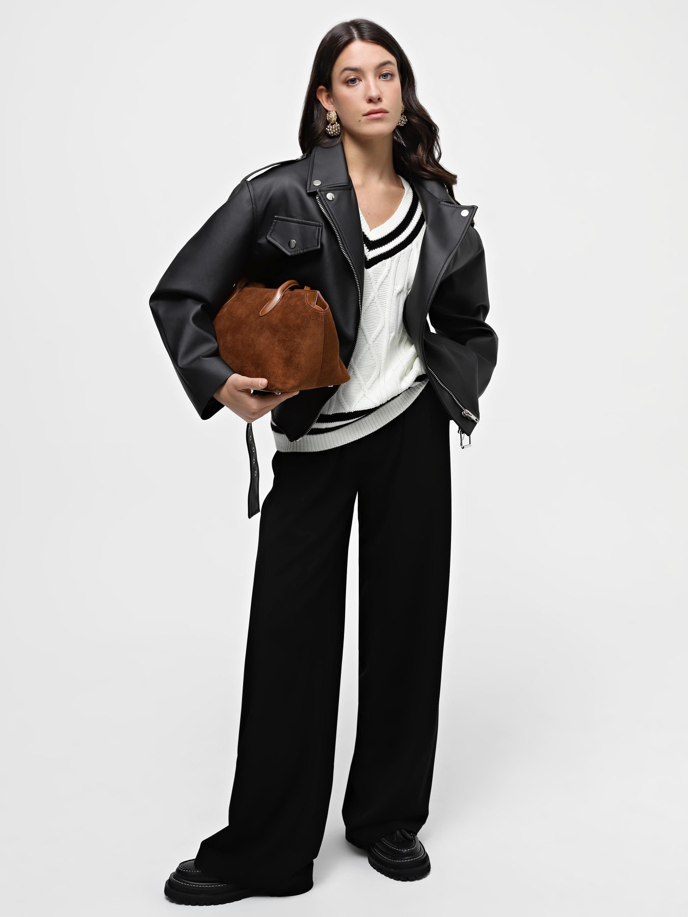 Шкіряна куртка CHER '17 INTERTOP модель CH0124019 Шкіряна куртка CHER '17 INTERTOP модель CH0124019 Фото