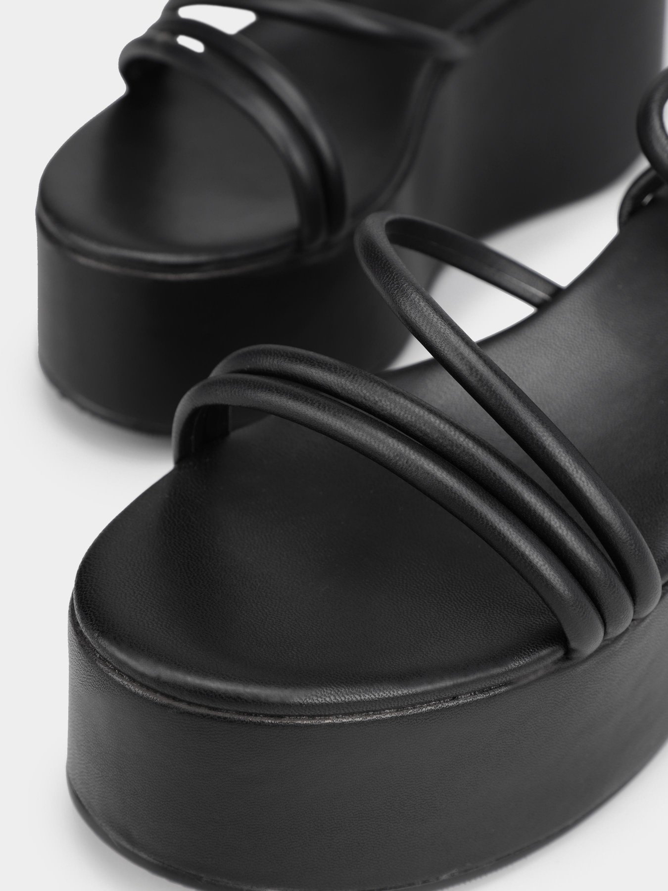 Босоніжки CHER '17 INTERTOP модель 811-9090/101 Босоніжки CHER '17 INTERTOP модель 811-9090/101 Фото