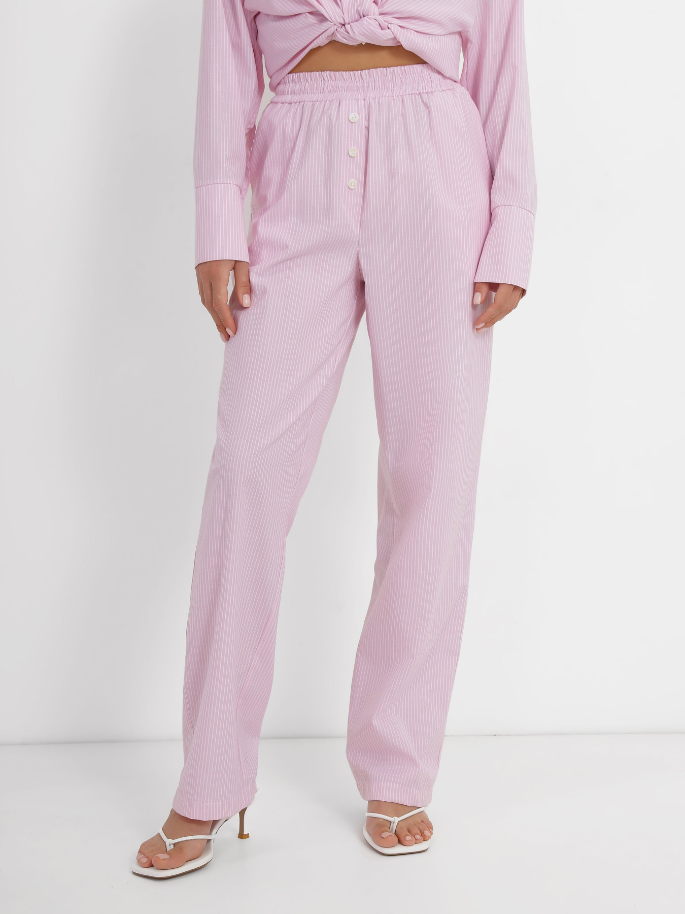 Костюм CHER '17 INTERTOP модель 02559SS23-01 Фото