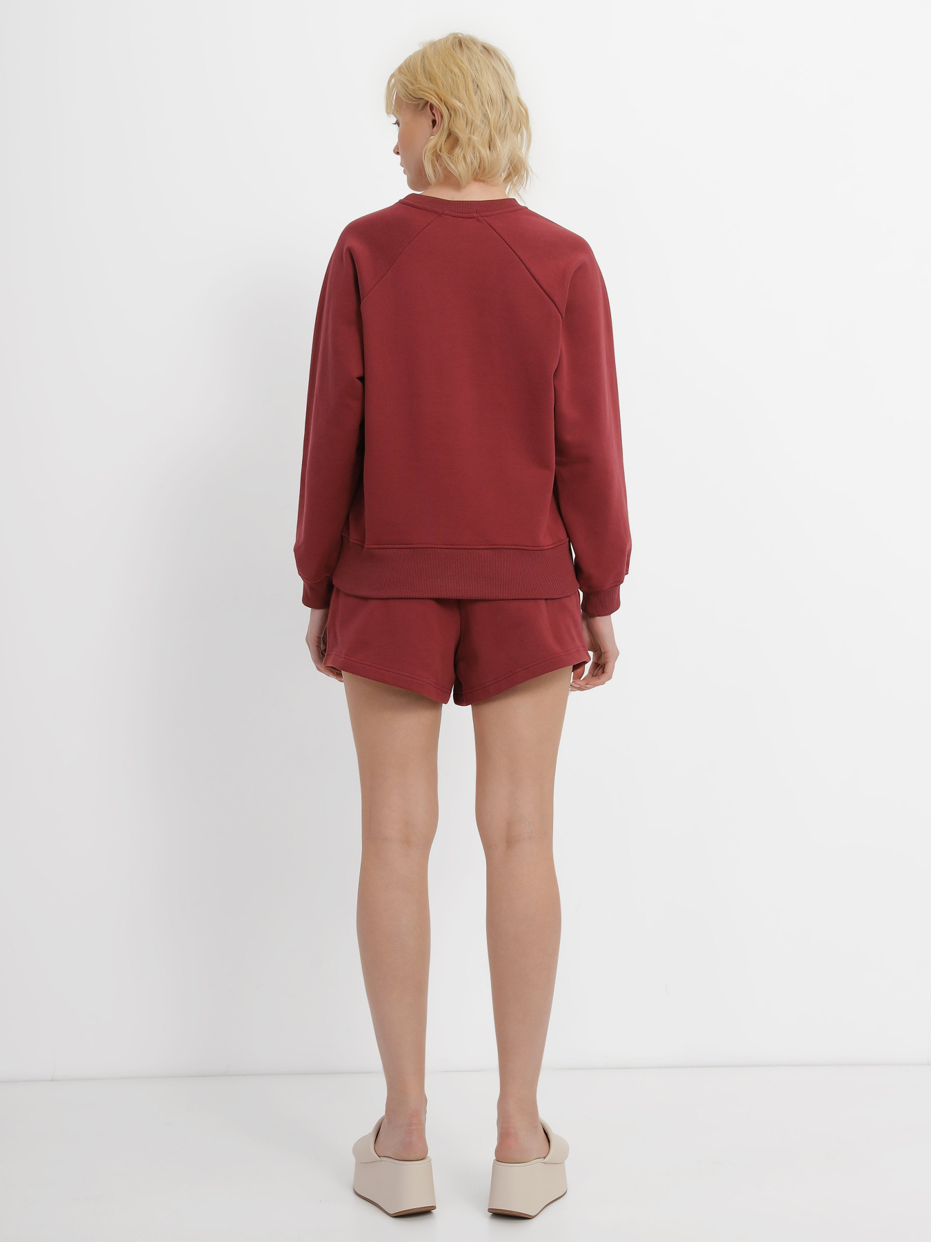 Повсякденний костюм CHER '17 INTERTOP модель 02500SS23-01 Фото